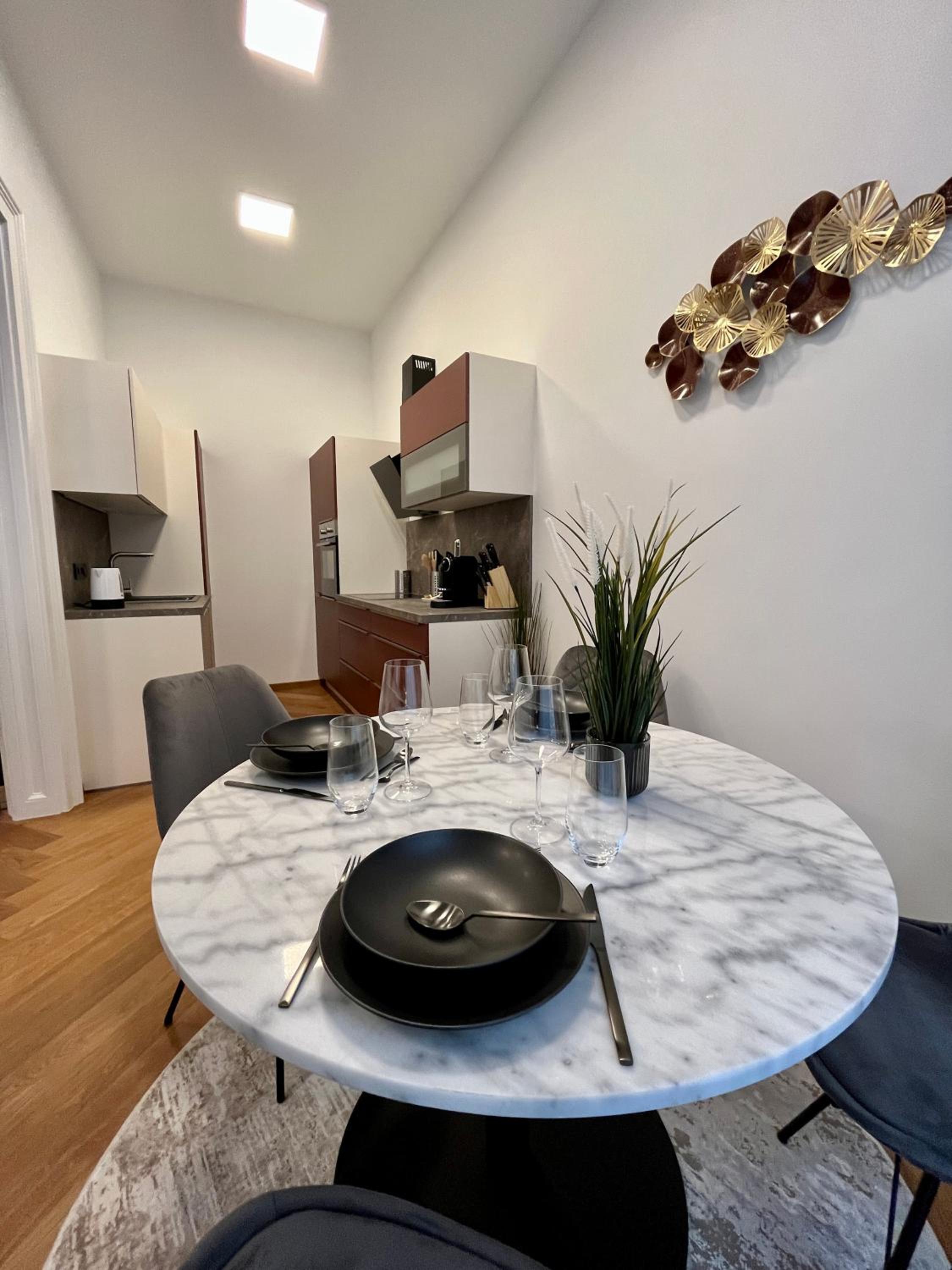 Street Living Hotel - Apartments