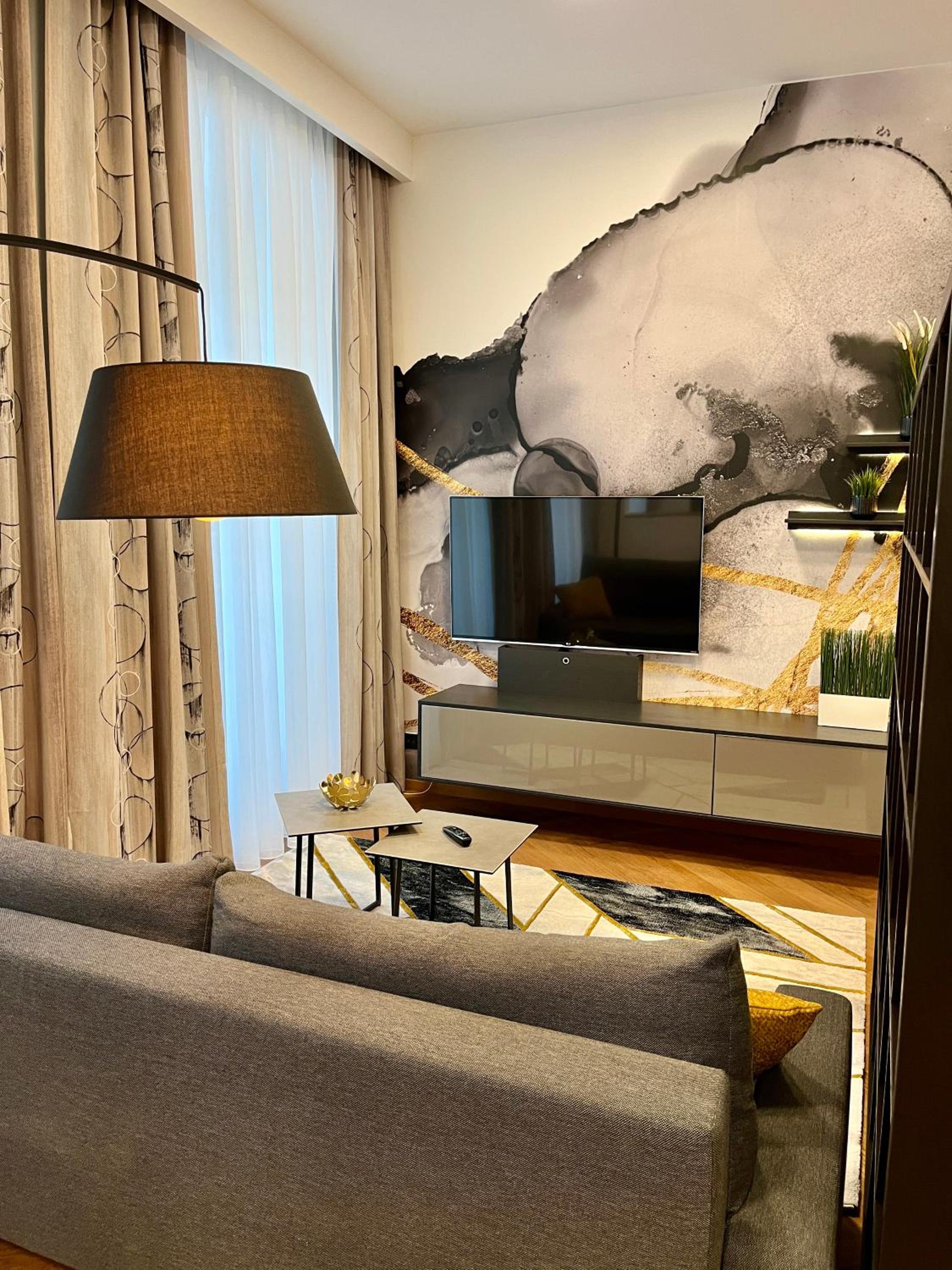 Street Living Hotel - Apartments