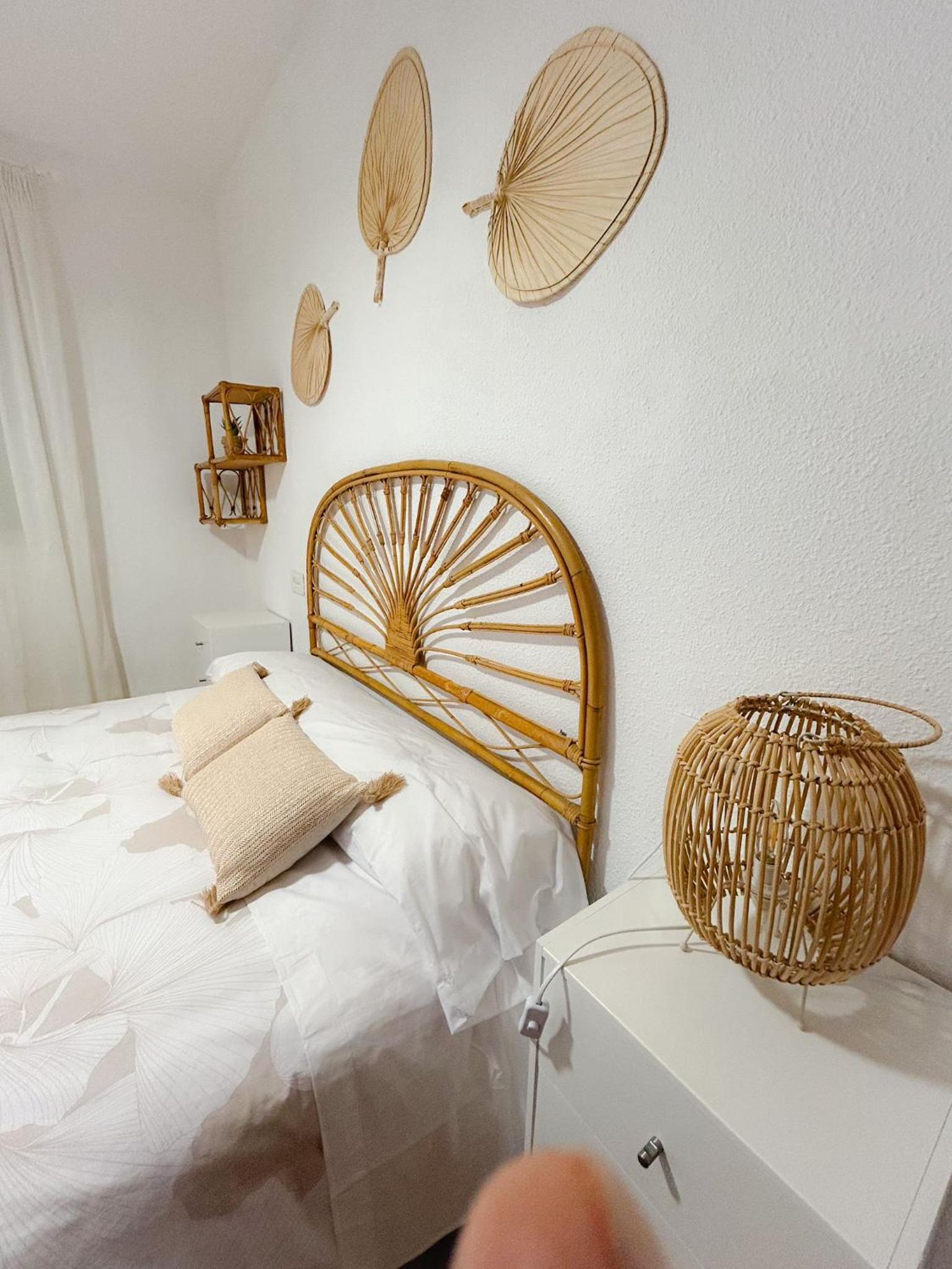 APARTAMENTO CON PARQUING zona centro