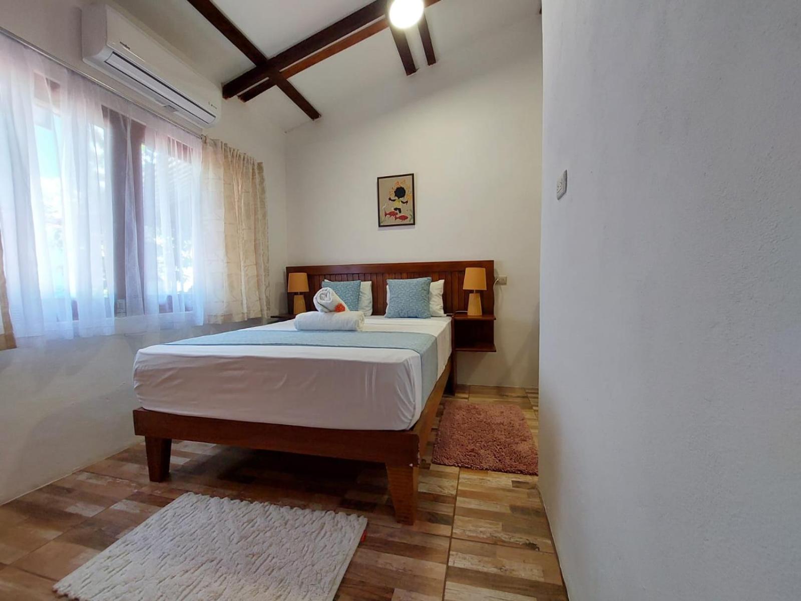 Hospedaje Casa THIREMA Tortuguero