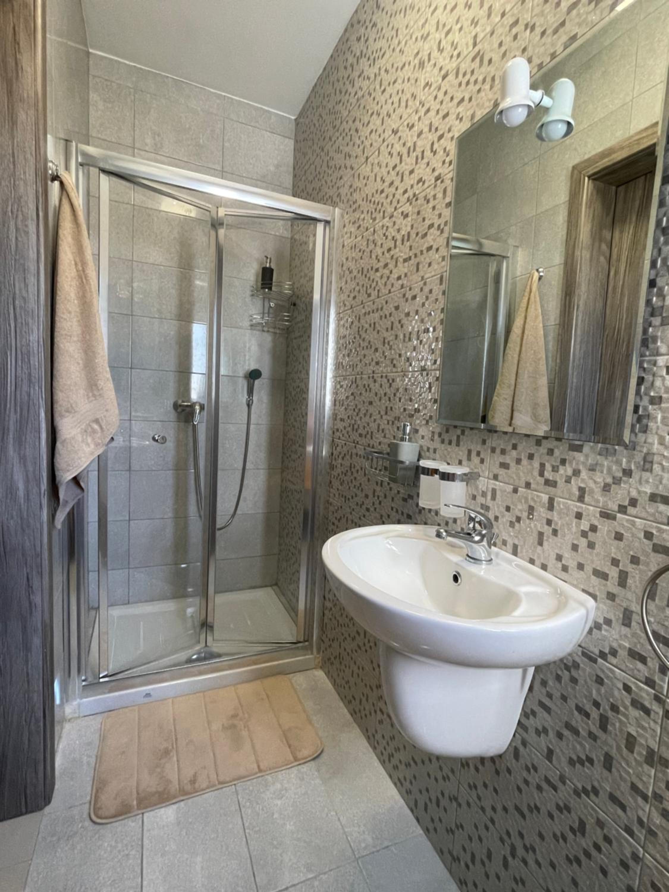 New & Comfortable 7SUN Apartments near sandy beach, photo 52