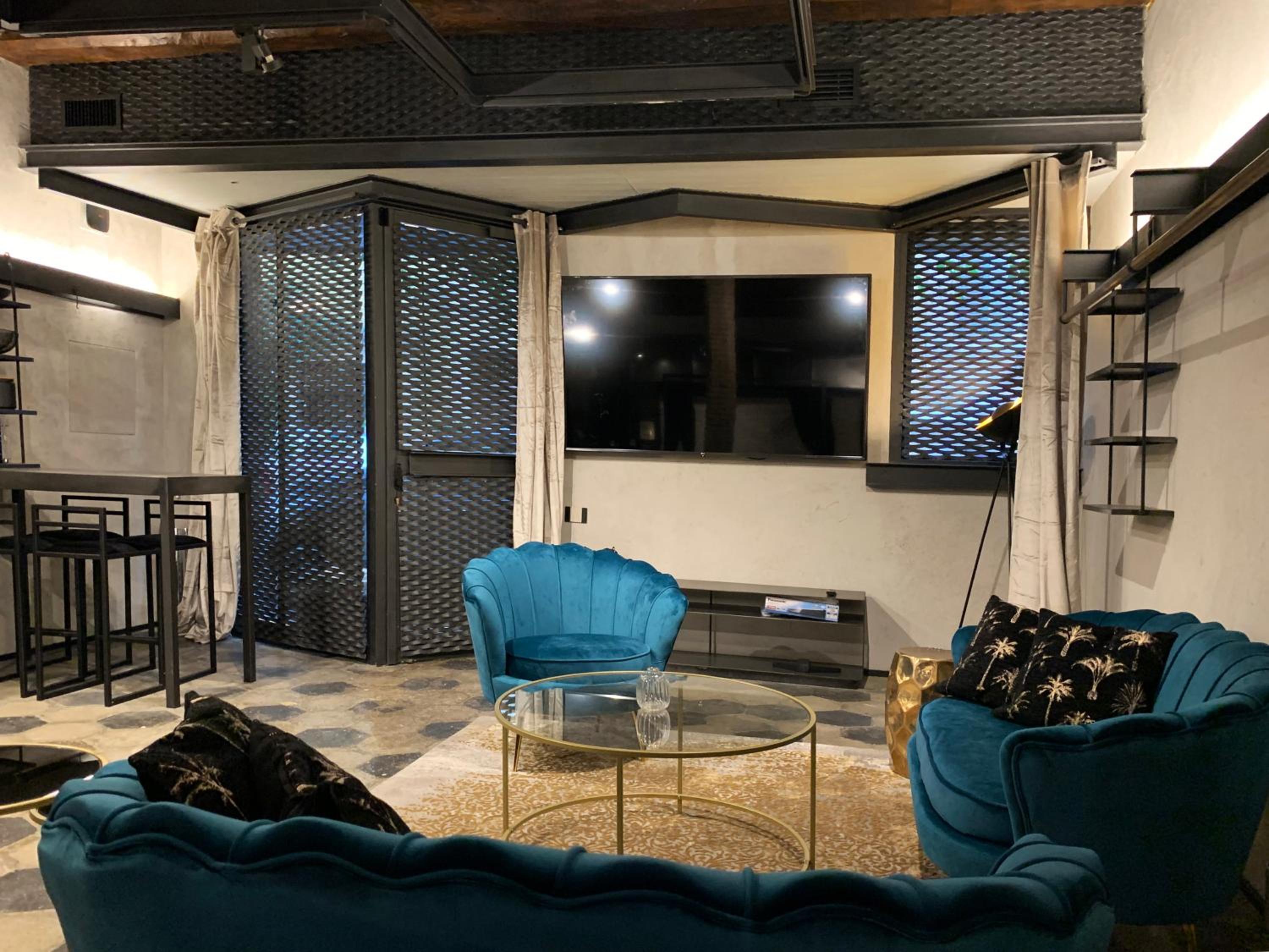 lounge