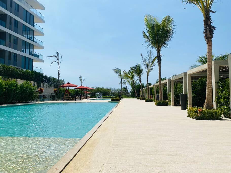 Fantastic Loft/Beachfront+Pools