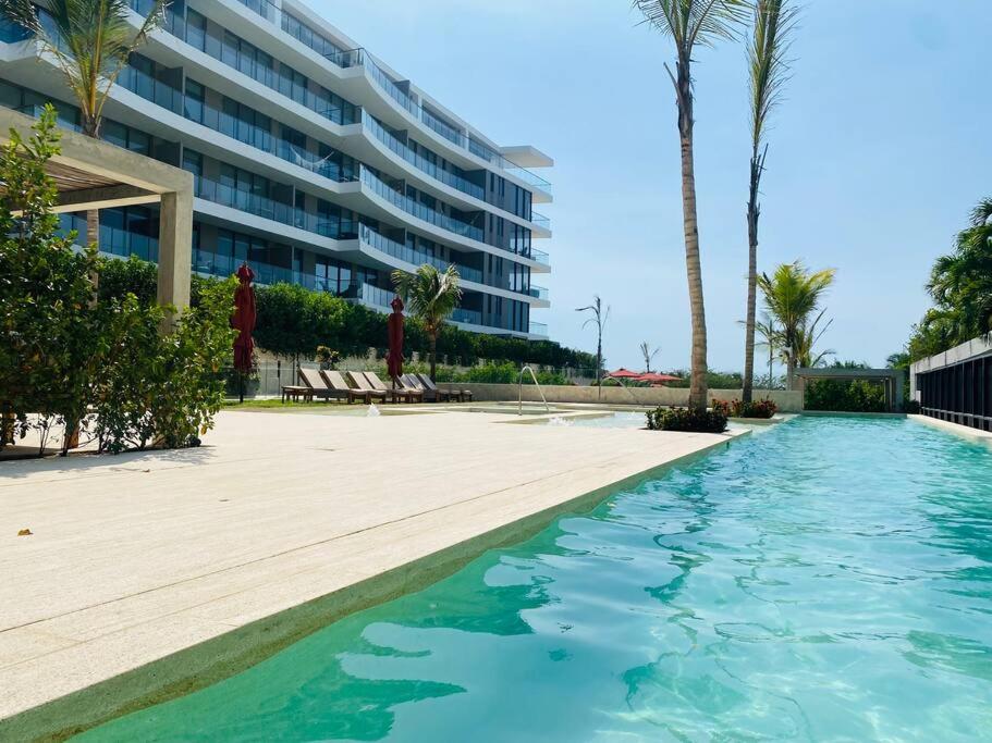Fantastic Loft/Beachfront+Pools