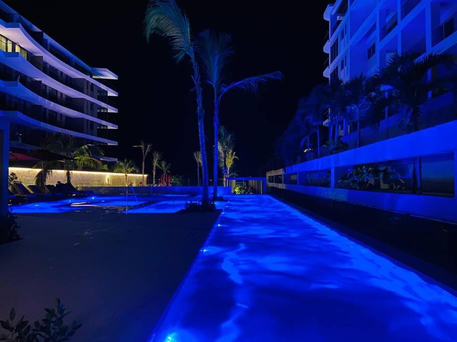 Fantastic Loft/Beachfront+Pools