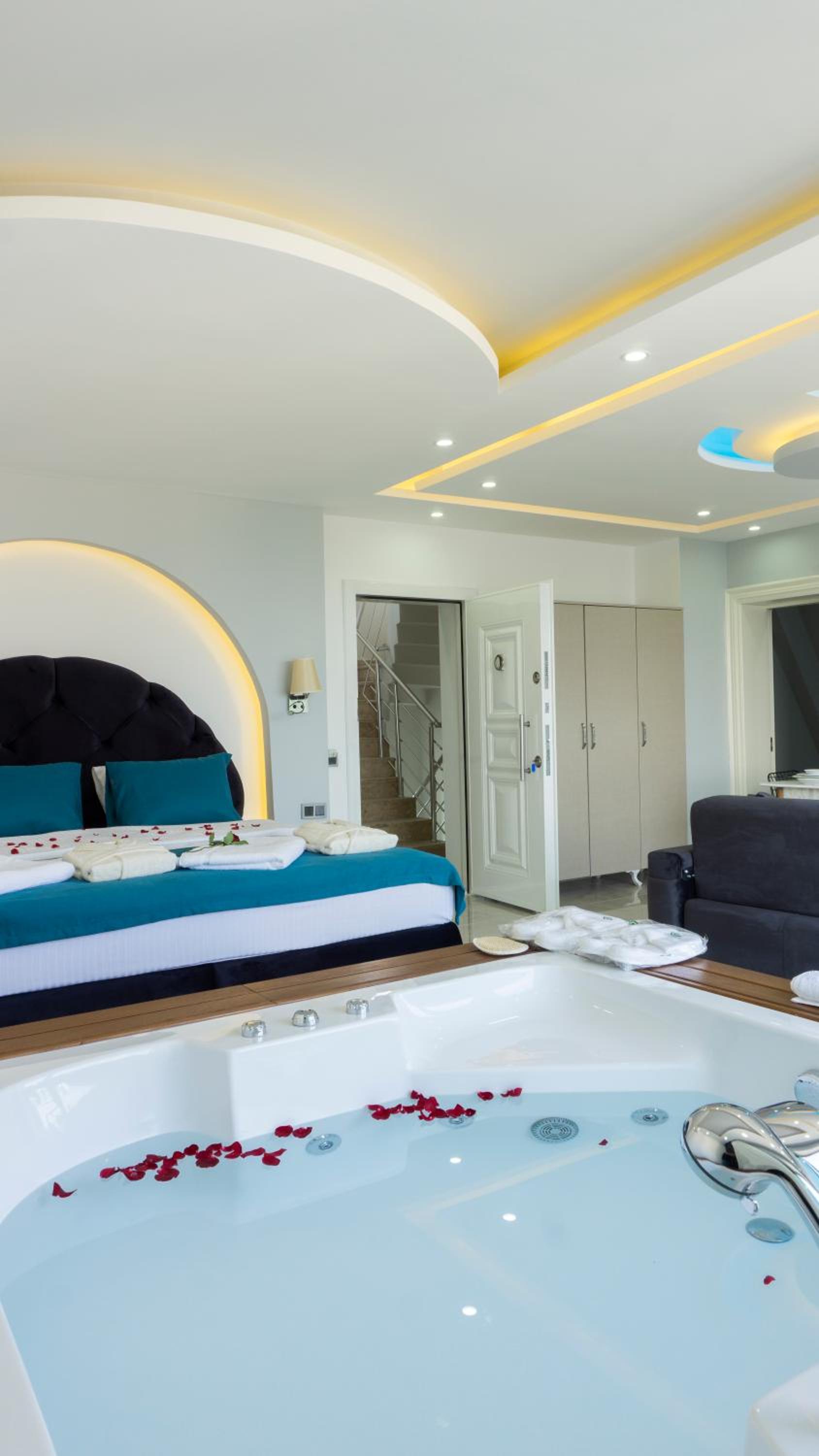 YELKEN APART HOTEL - Image 32