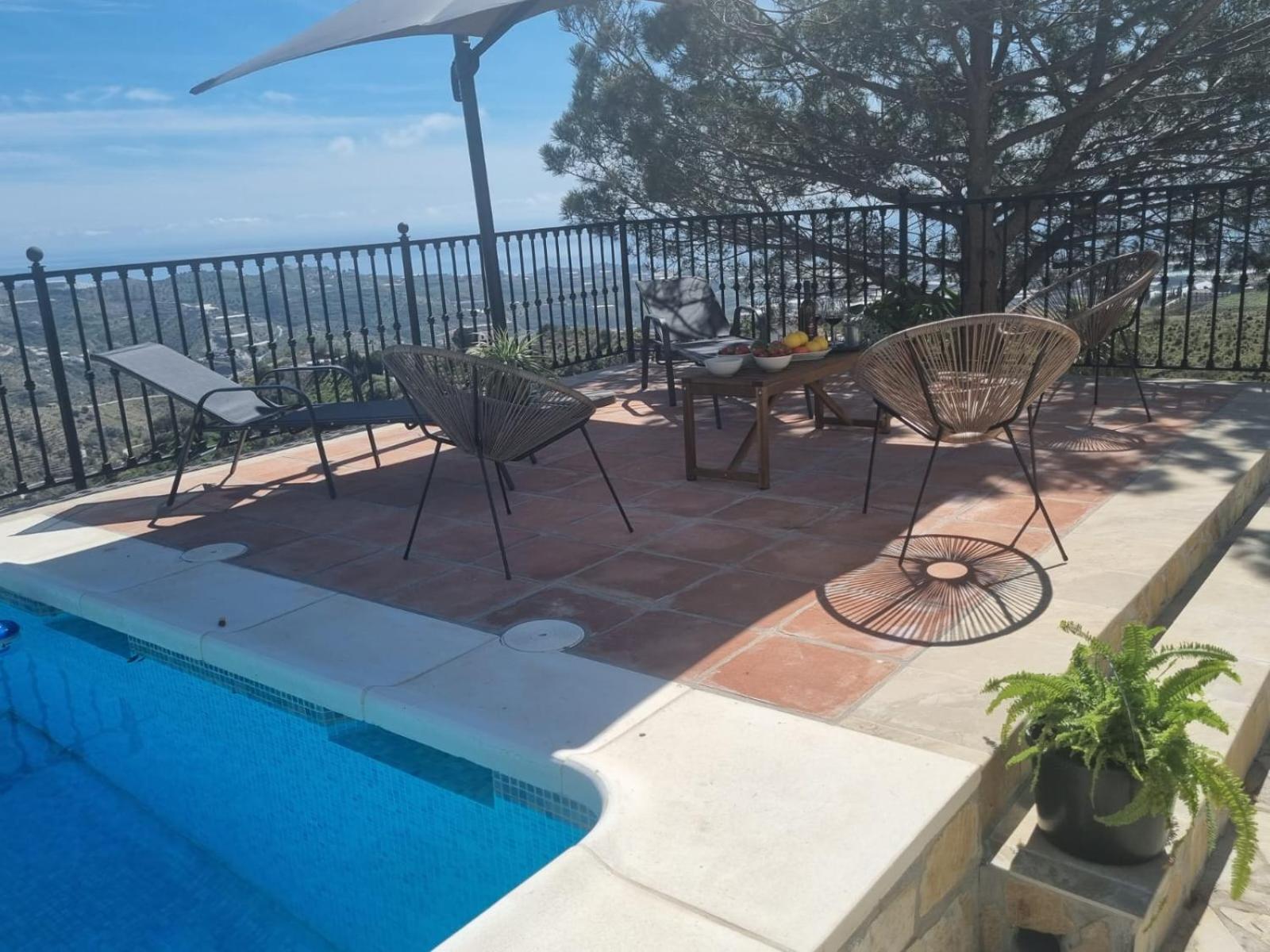 Casa Antonia - Villa entière avec piscine - Vue mer et montagne - Algarrobo - Costa del Sol