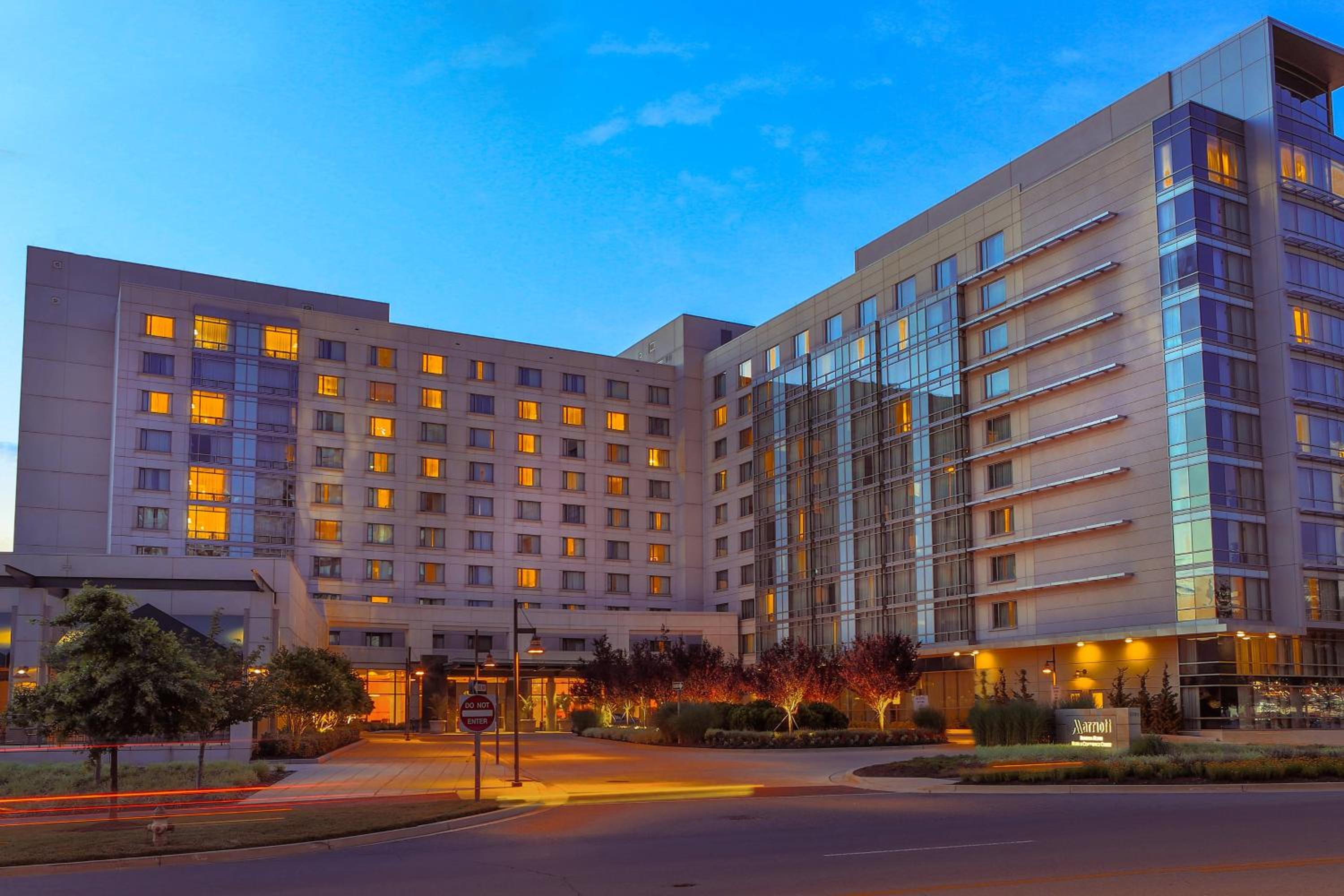 Washington DC Vacations - Bethesda North Marriott Hotel  Conference Center - Property Image 1