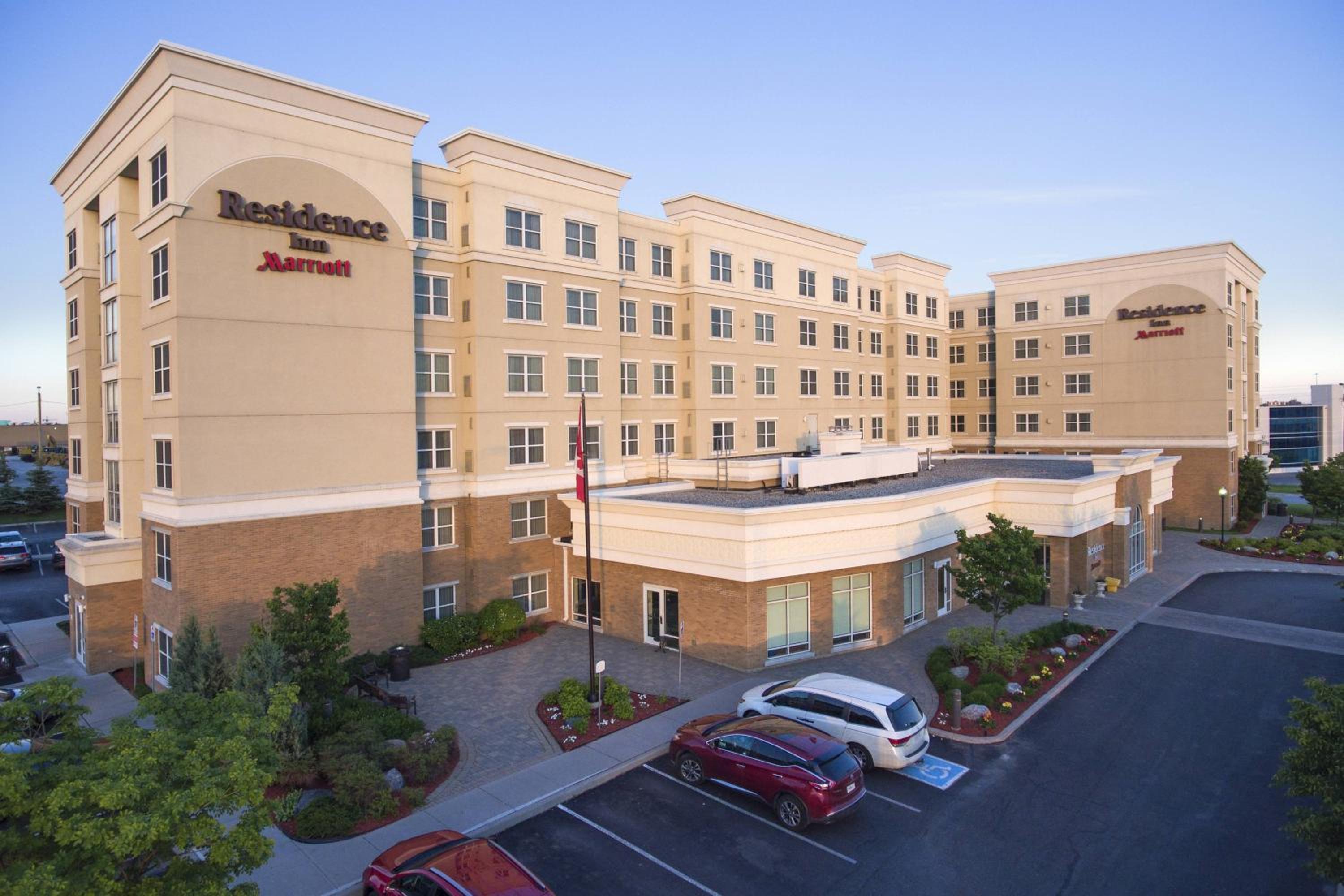 Toronto Vacations - Residence Inn by Marriott Toronto Vaughan - Property Image 1