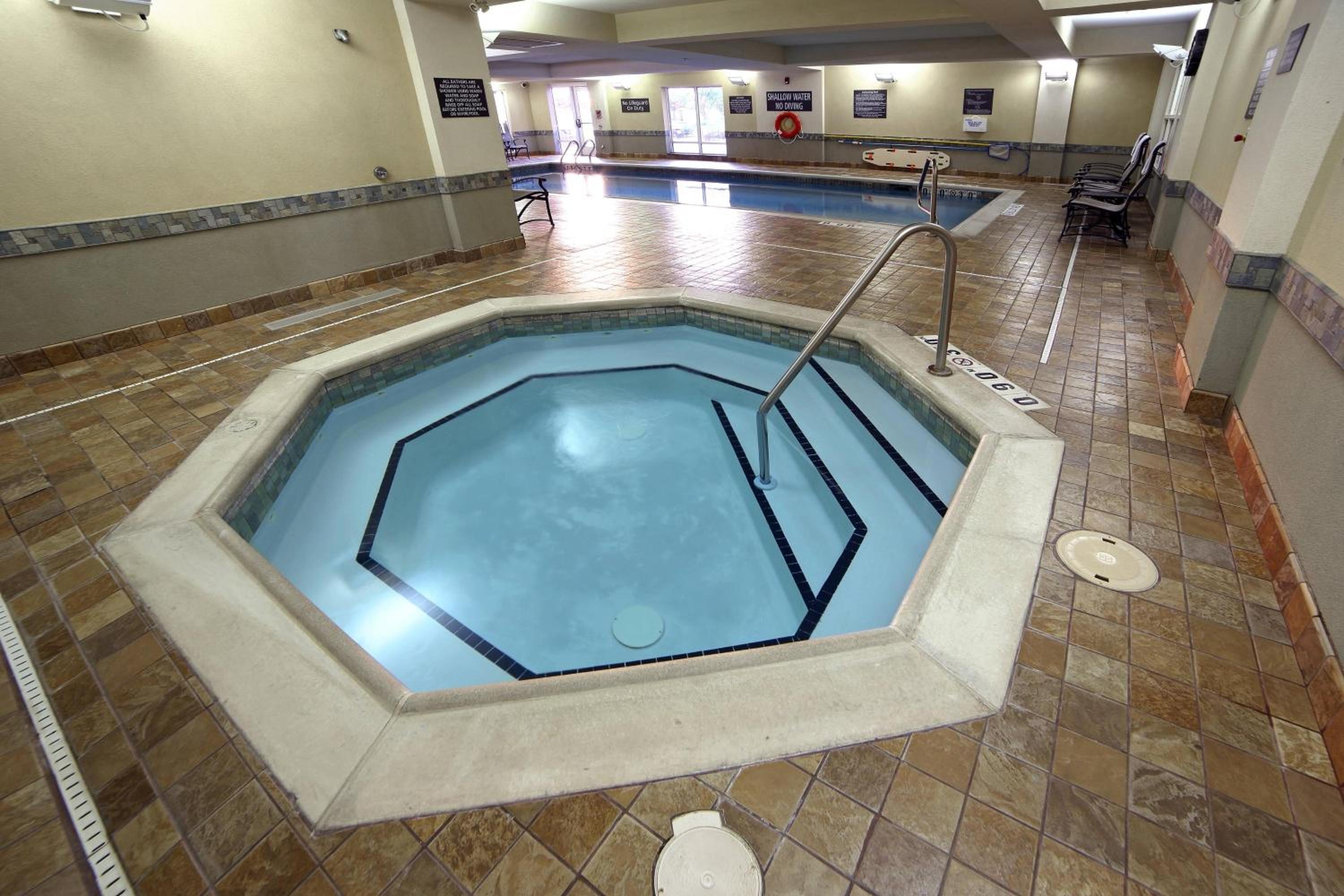 Residence Inn by Marriott Toronto Vaughan - Property Image 5