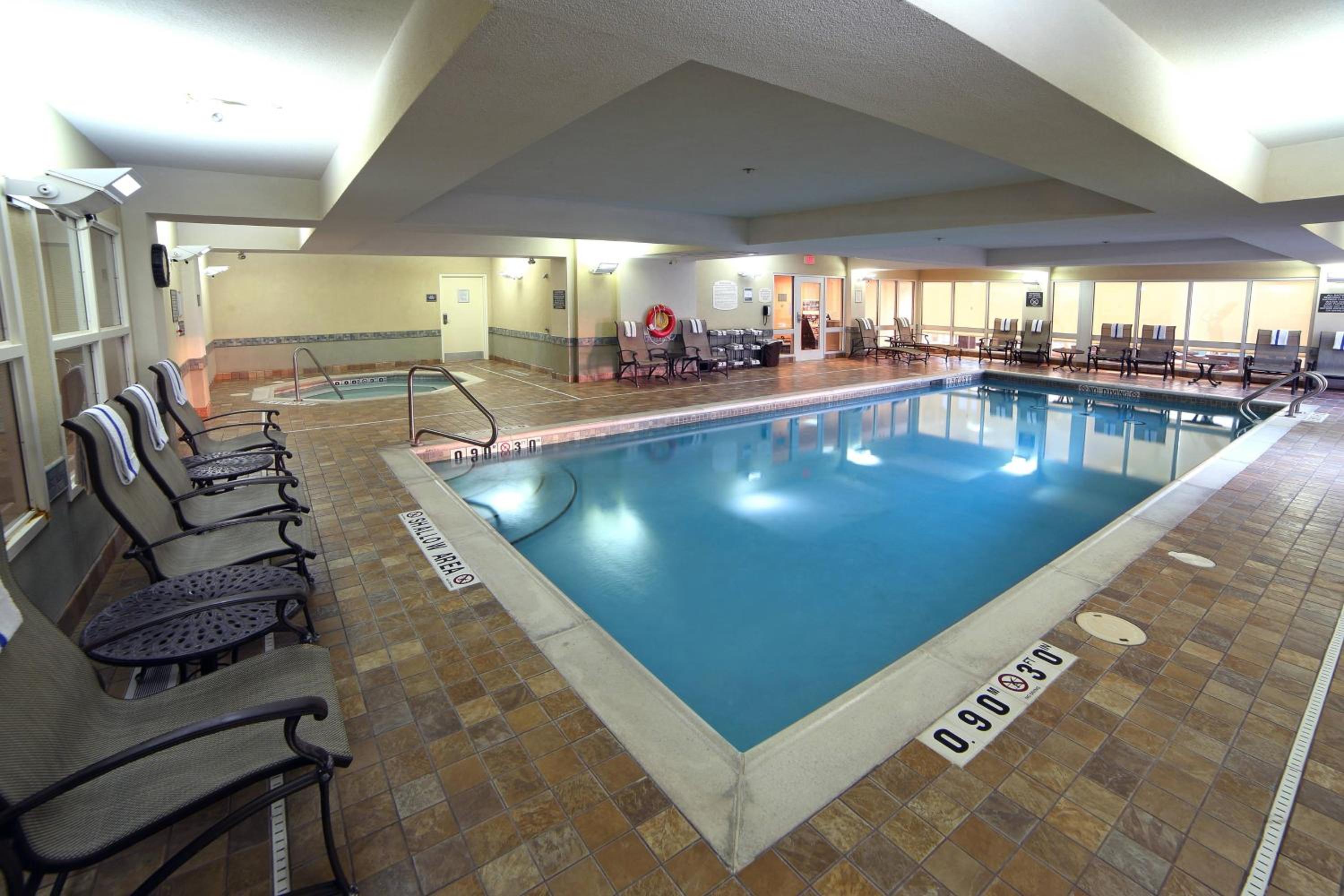 Residence Inn by Marriott Toronto Vaughan - Property Image 6