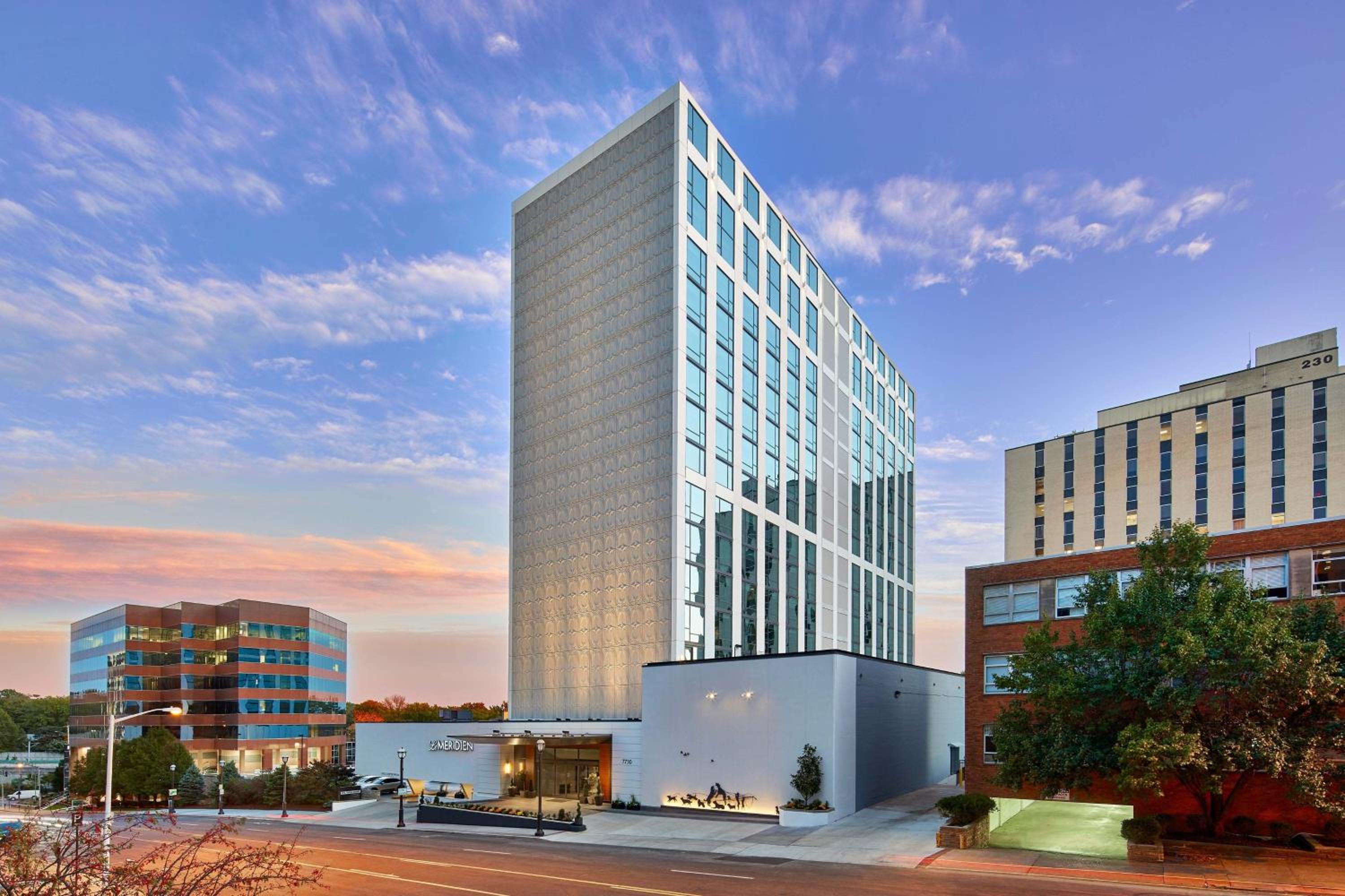 Hotel Le Méridien St. Louis Clayton - Image 1