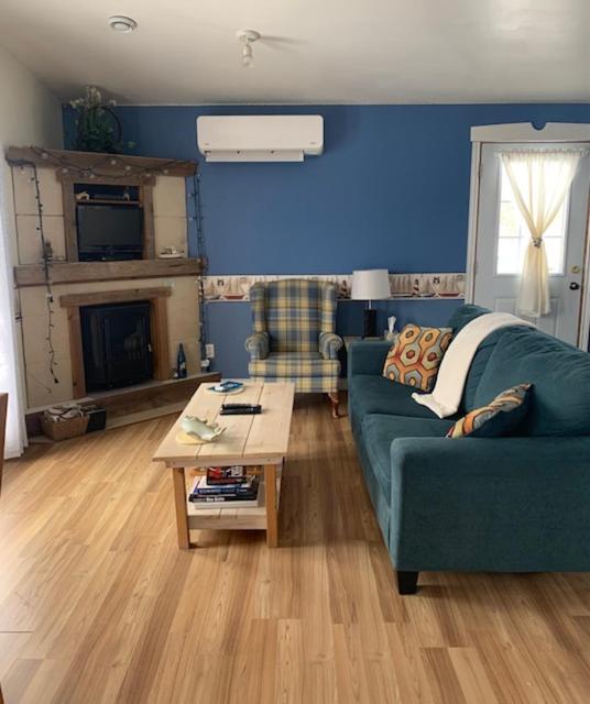 Whispering Waves Cottages