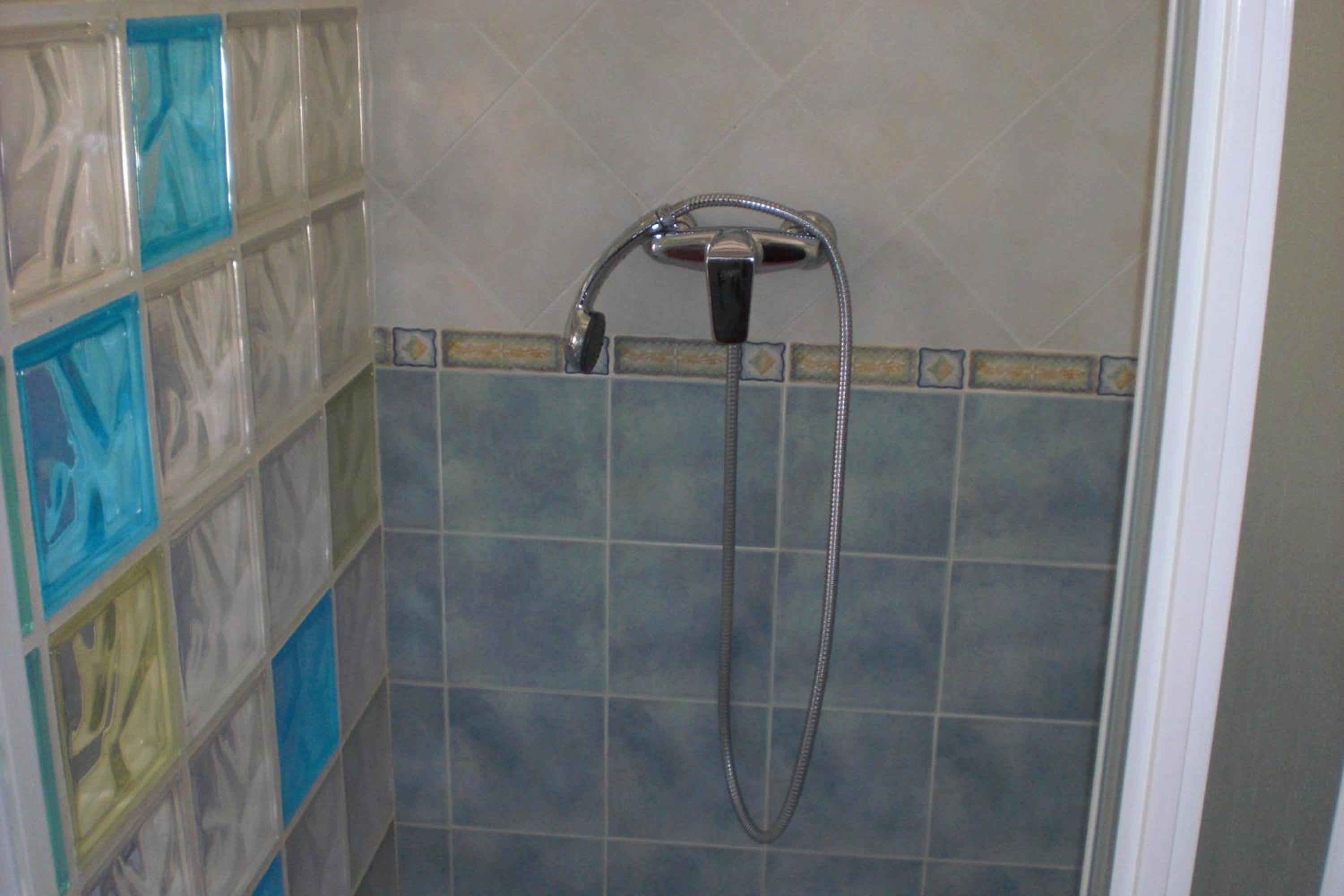 Photo 32