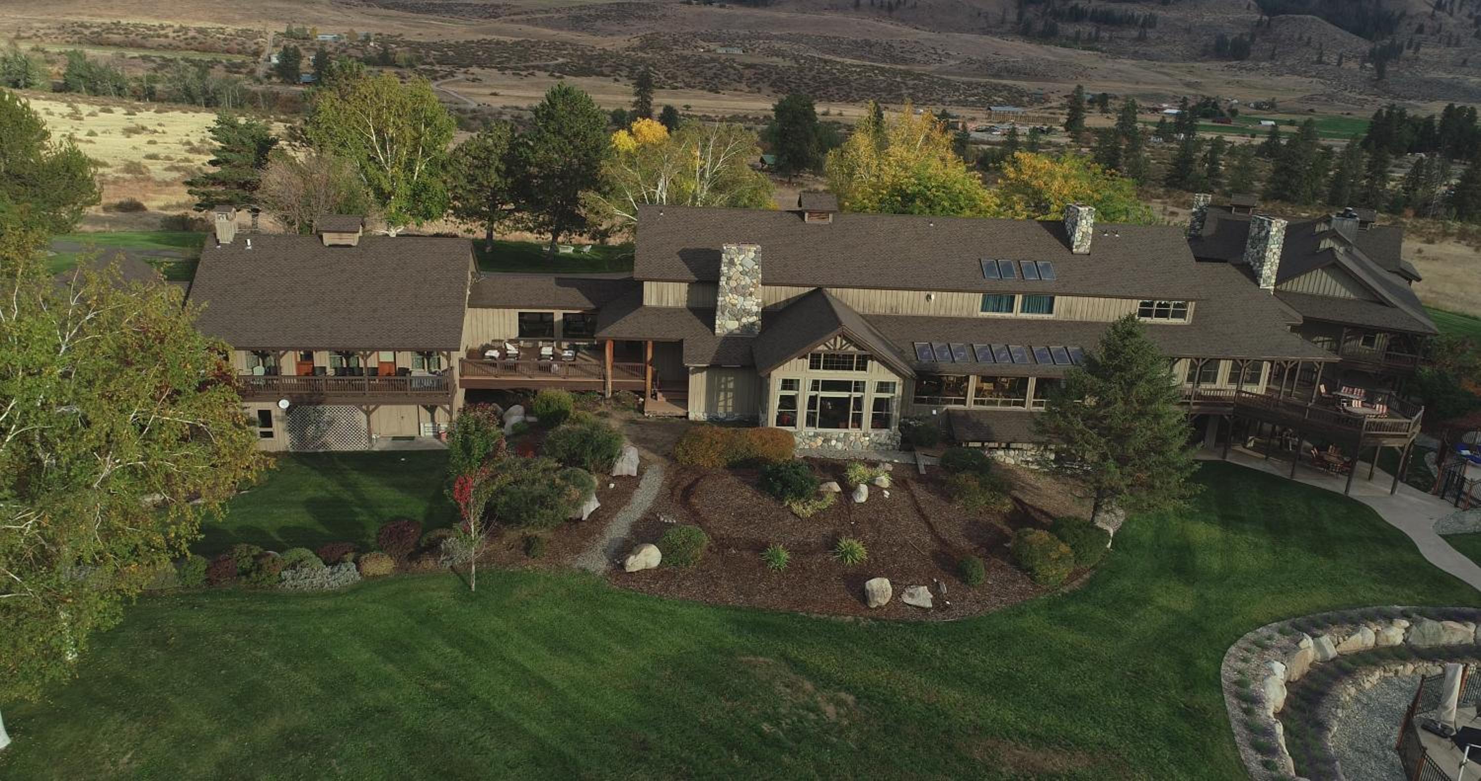 Casia Lodge and Ranch view 2