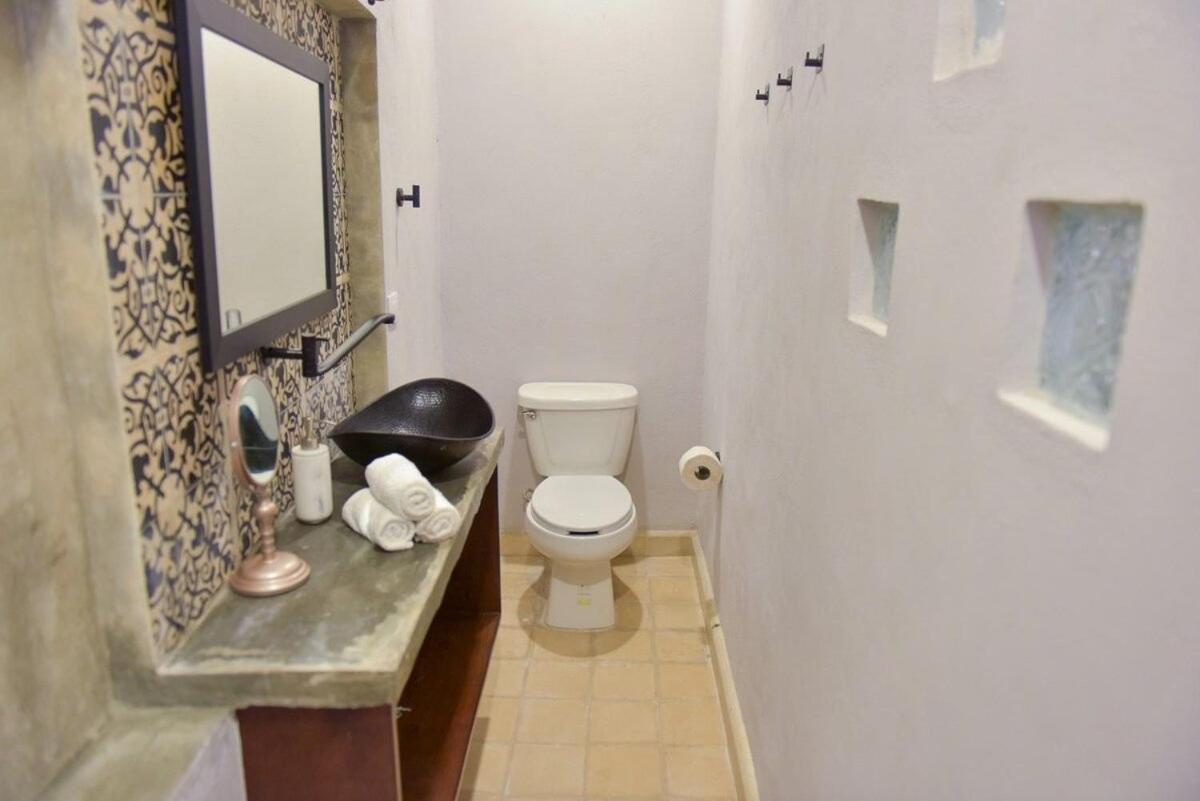 Photo 42