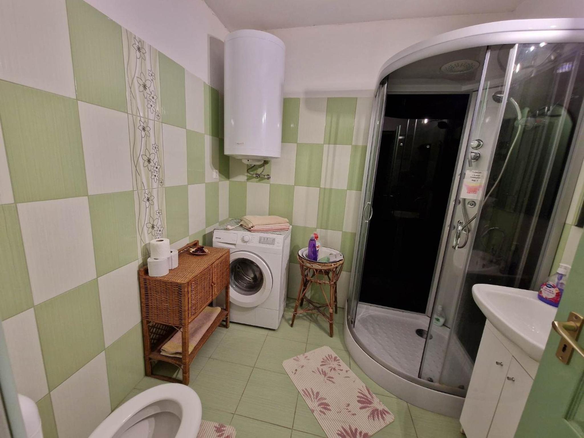 Photo 46