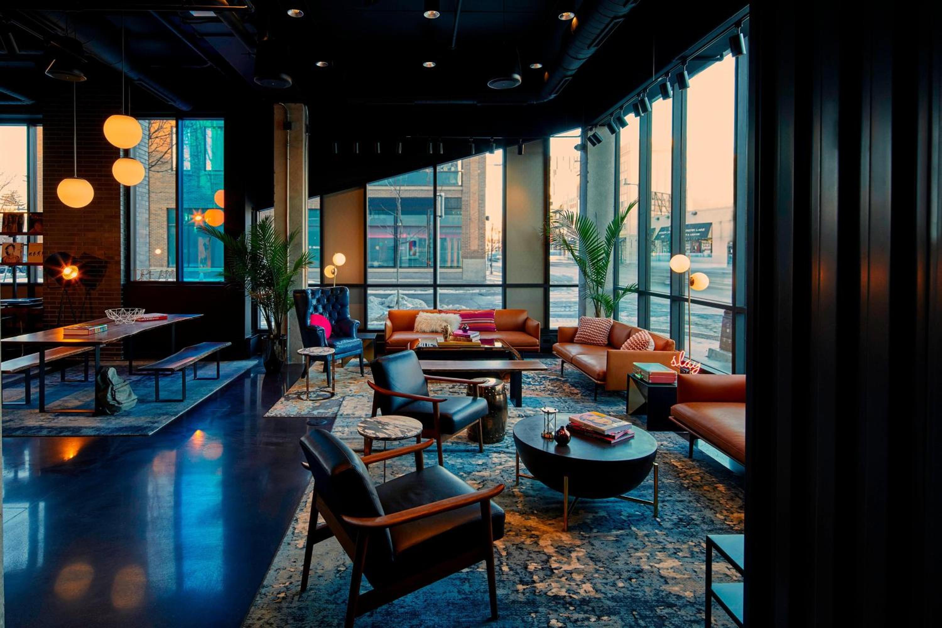 Minneapolis / St Paul Vacations - MOXY Minneapolis Uptown - Property Image 19