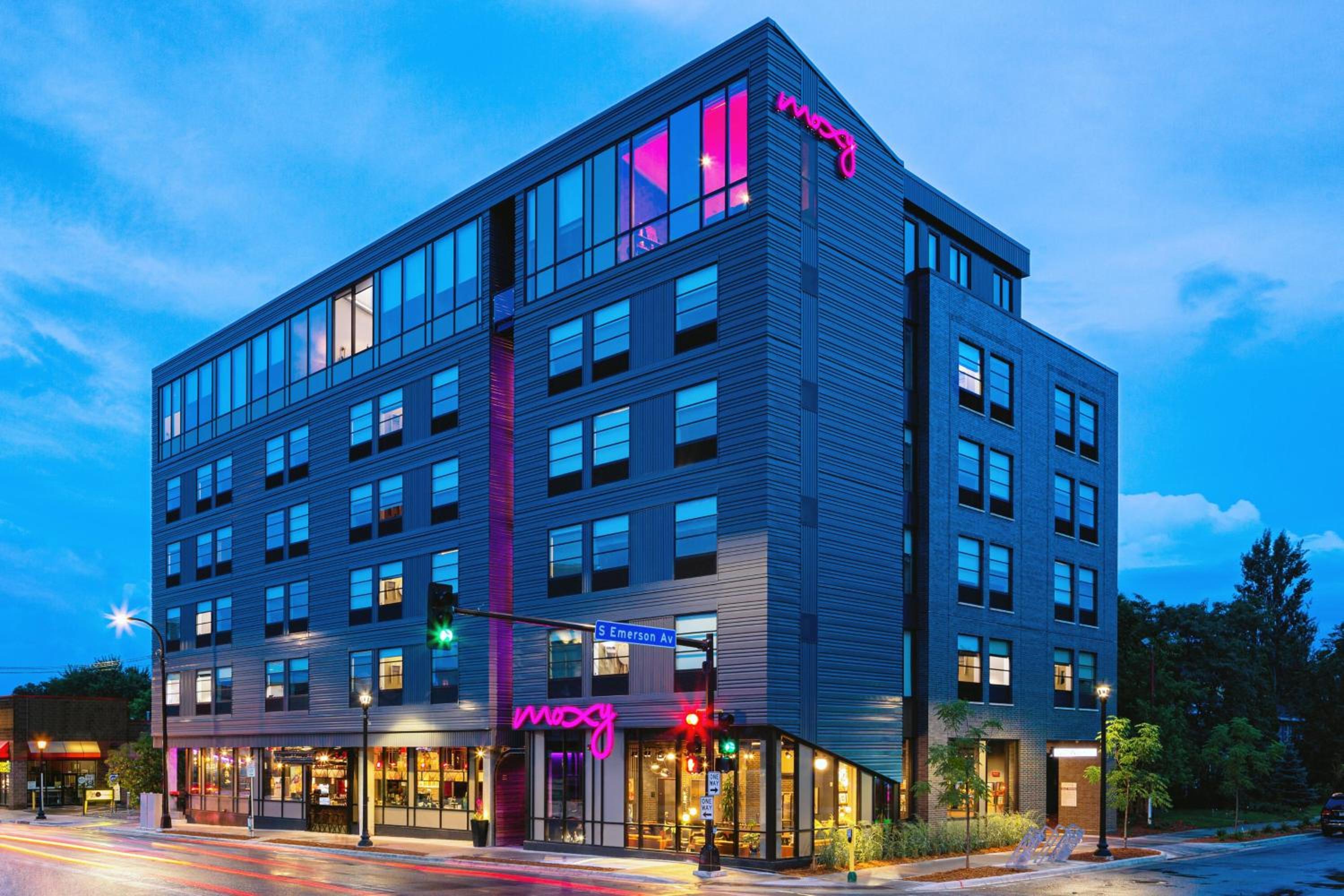 Minneapolis / St Paul Vacations - MOXY Minneapolis Uptown - Property Image 25