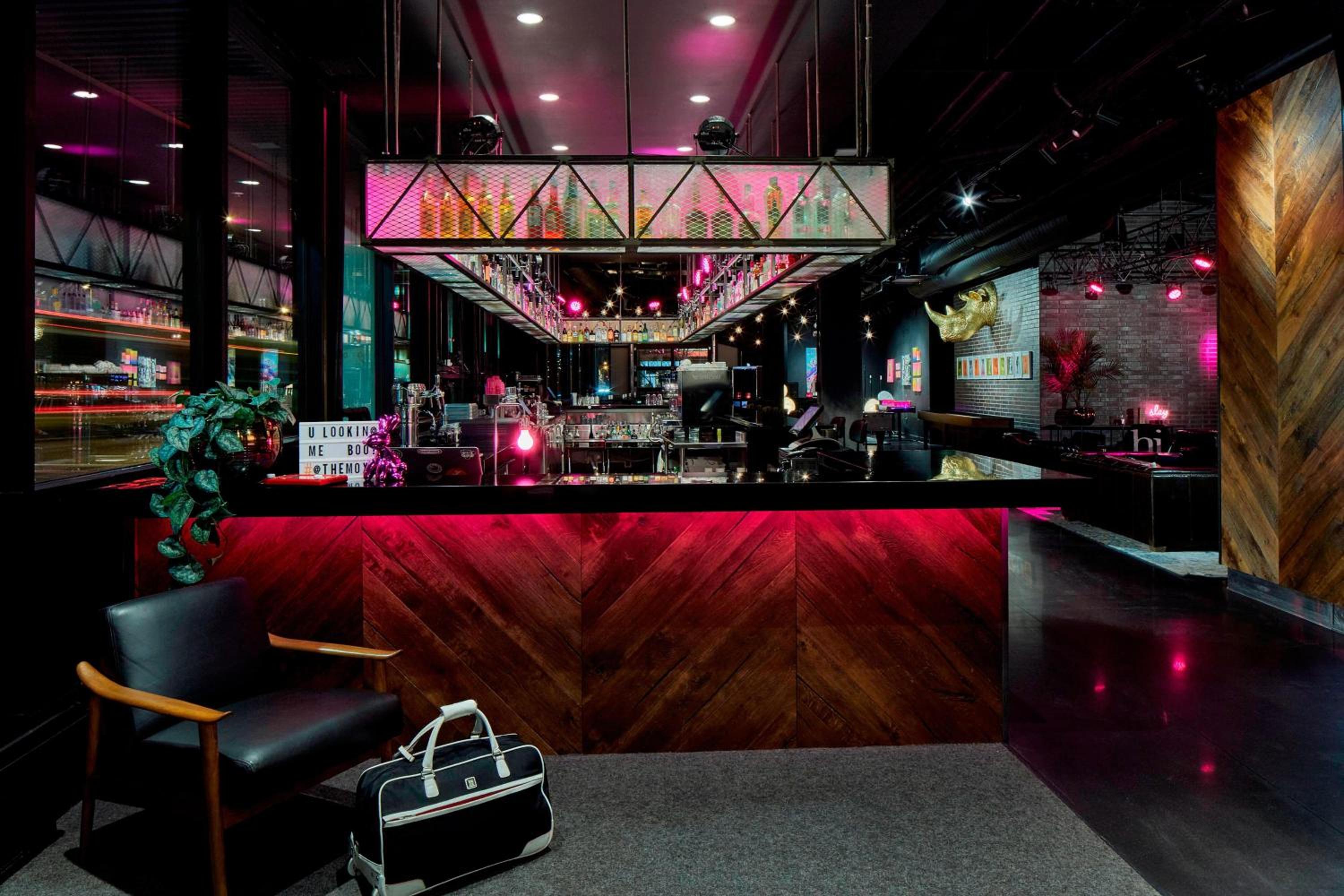 Minneapolis / St Paul Vacations - MOXY Minneapolis Uptown - Property Image 23