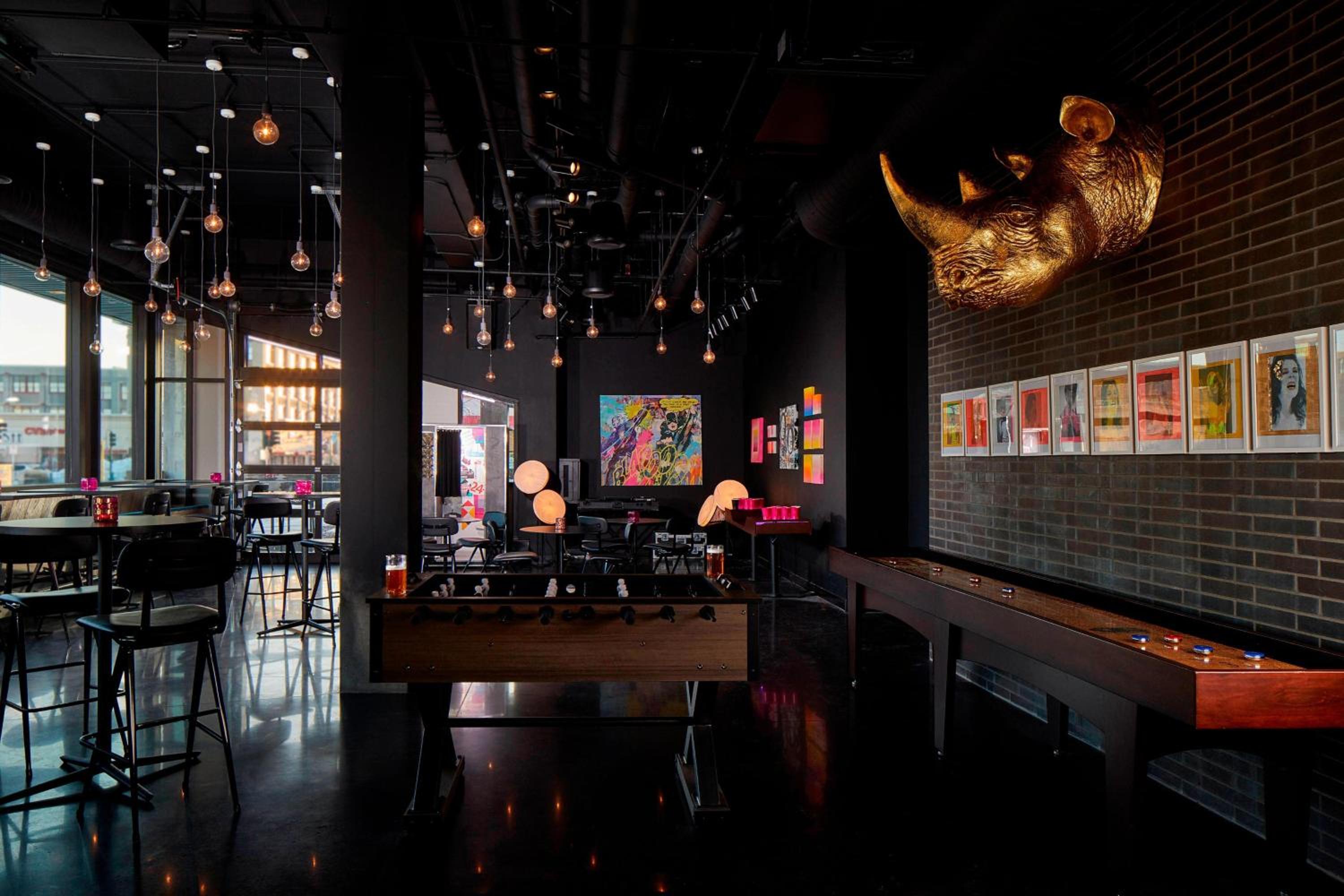 Minneapolis / St Paul Vacations - MOXY Minneapolis Uptown - Property Image 7