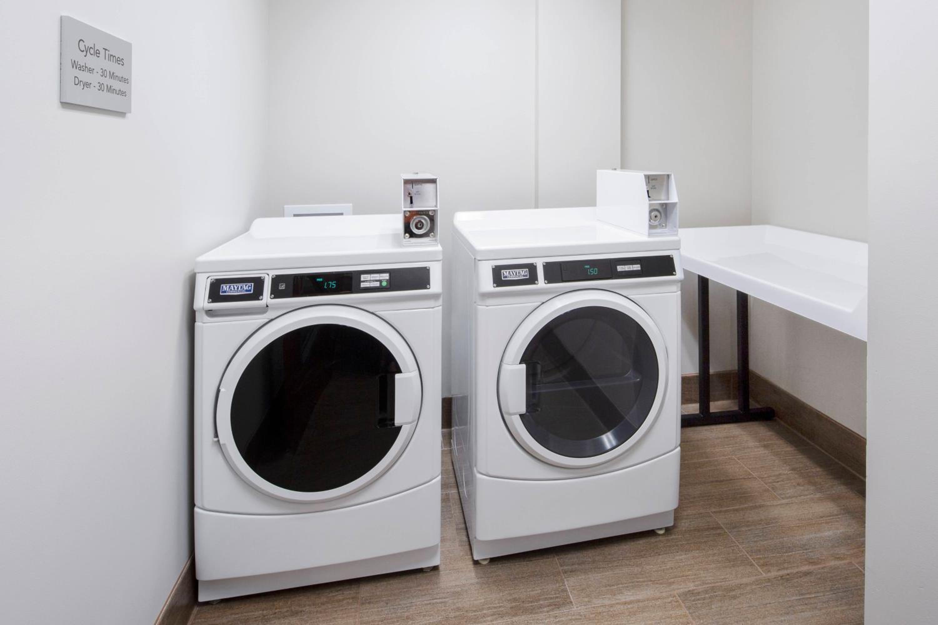 Cape Girardeau Vacations - Courtyard by Marriott Cape Girardeau Downtown - Property Image 5