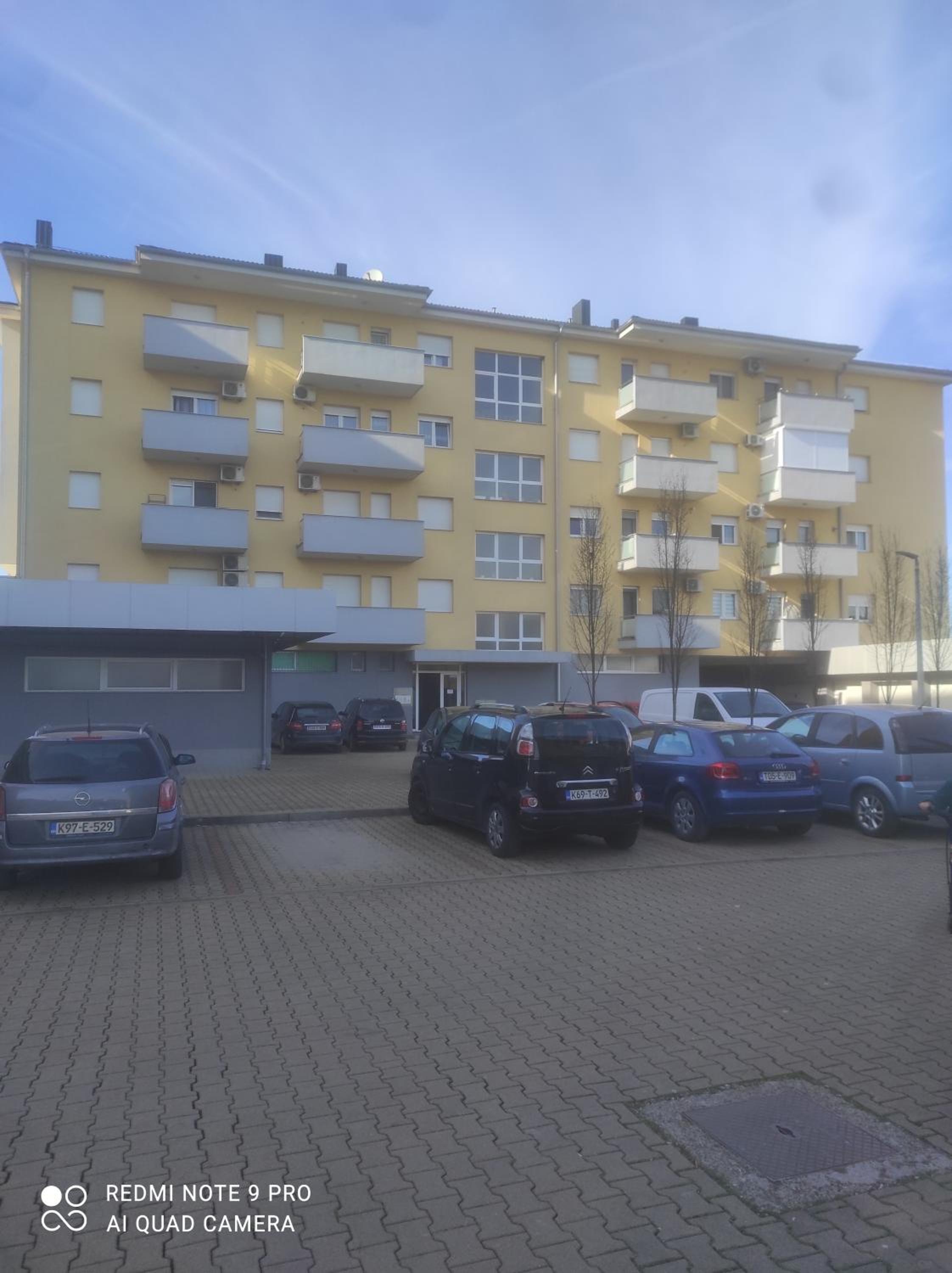 HELA Lux apartment