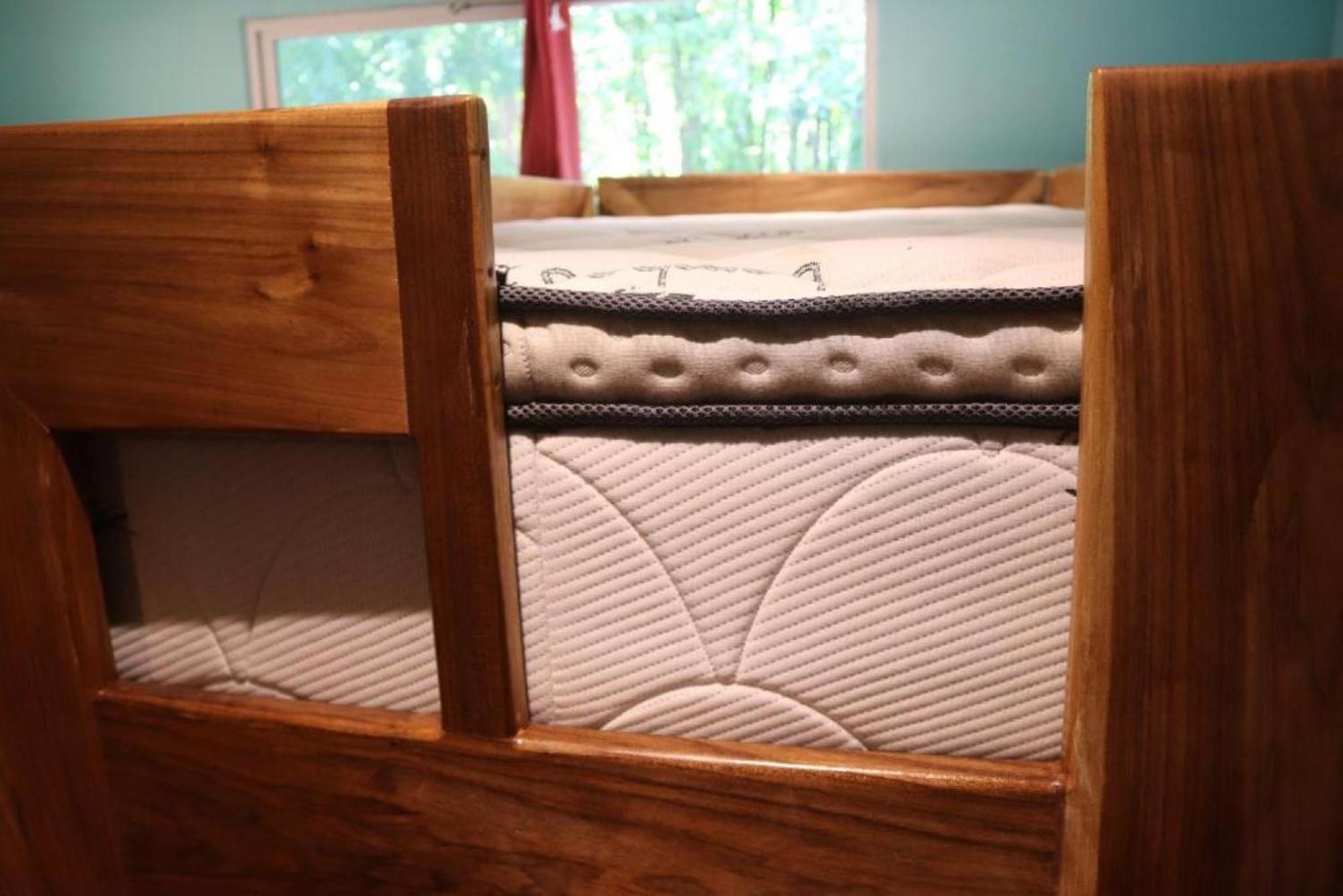 Planet B Hostel - Adults Only