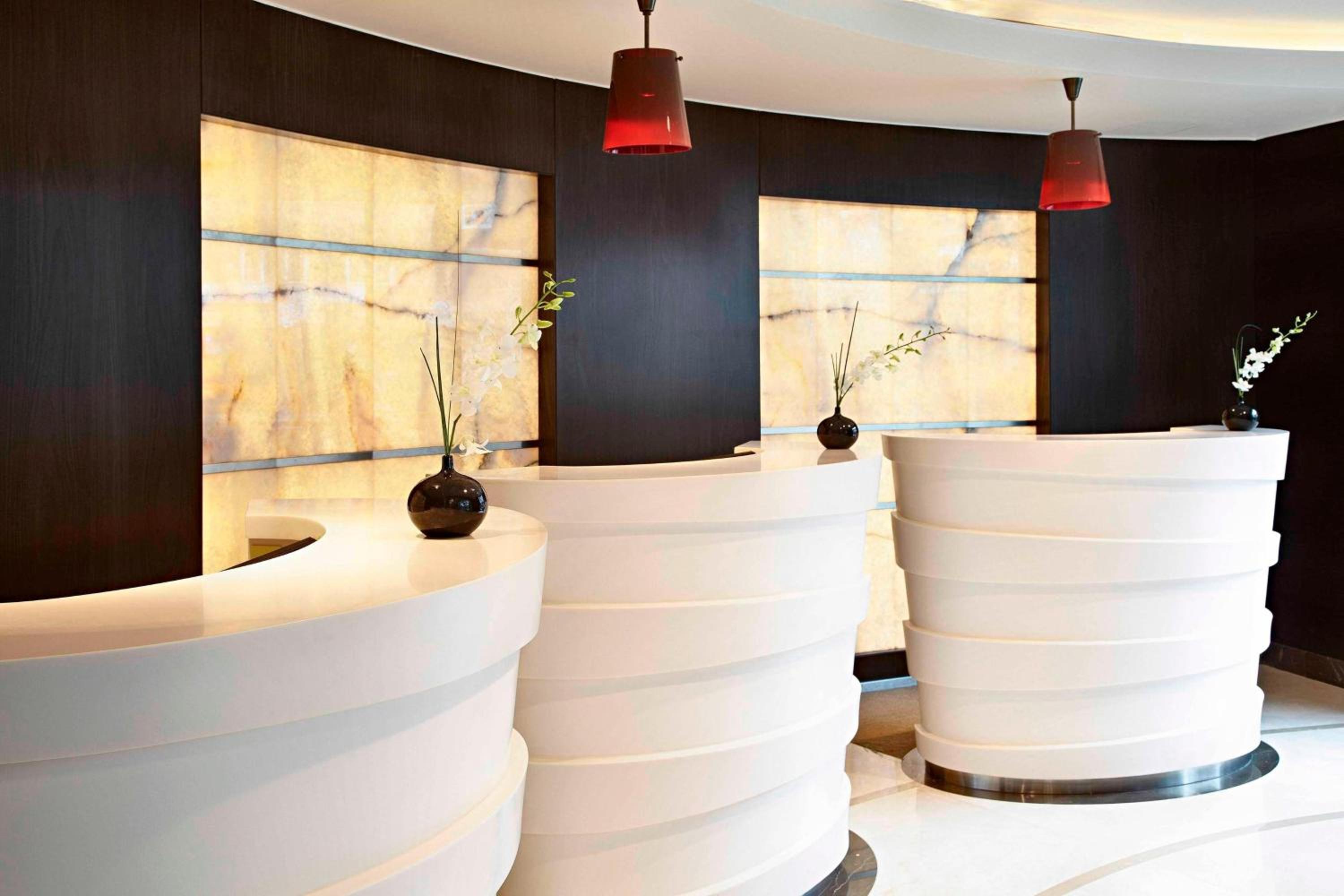 Renaissance İstanbul Polat Bosphorus Otel - Image 64