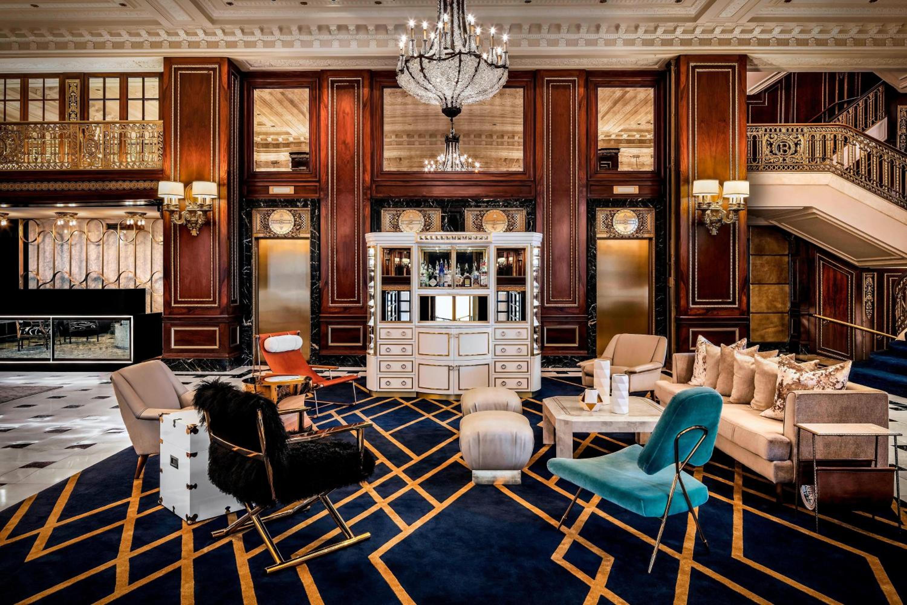 The Blackstone, Autograph Collection-1