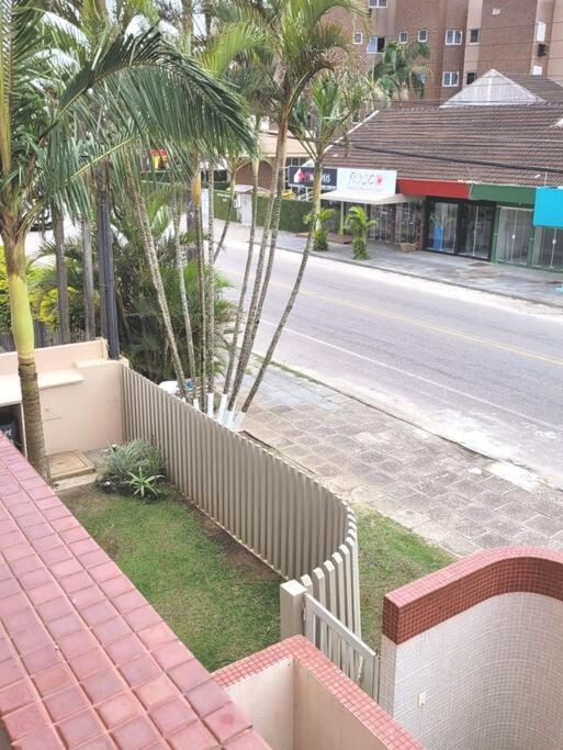 Apartamento Brejatuba Beira Mar
