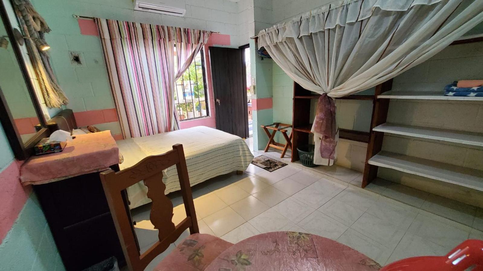 El Hogar De Gloria view 5