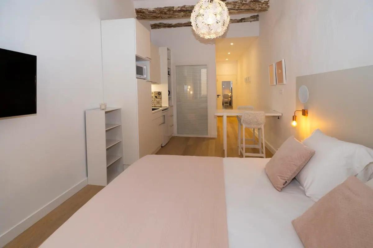 Design Suites Vieux Port view 5