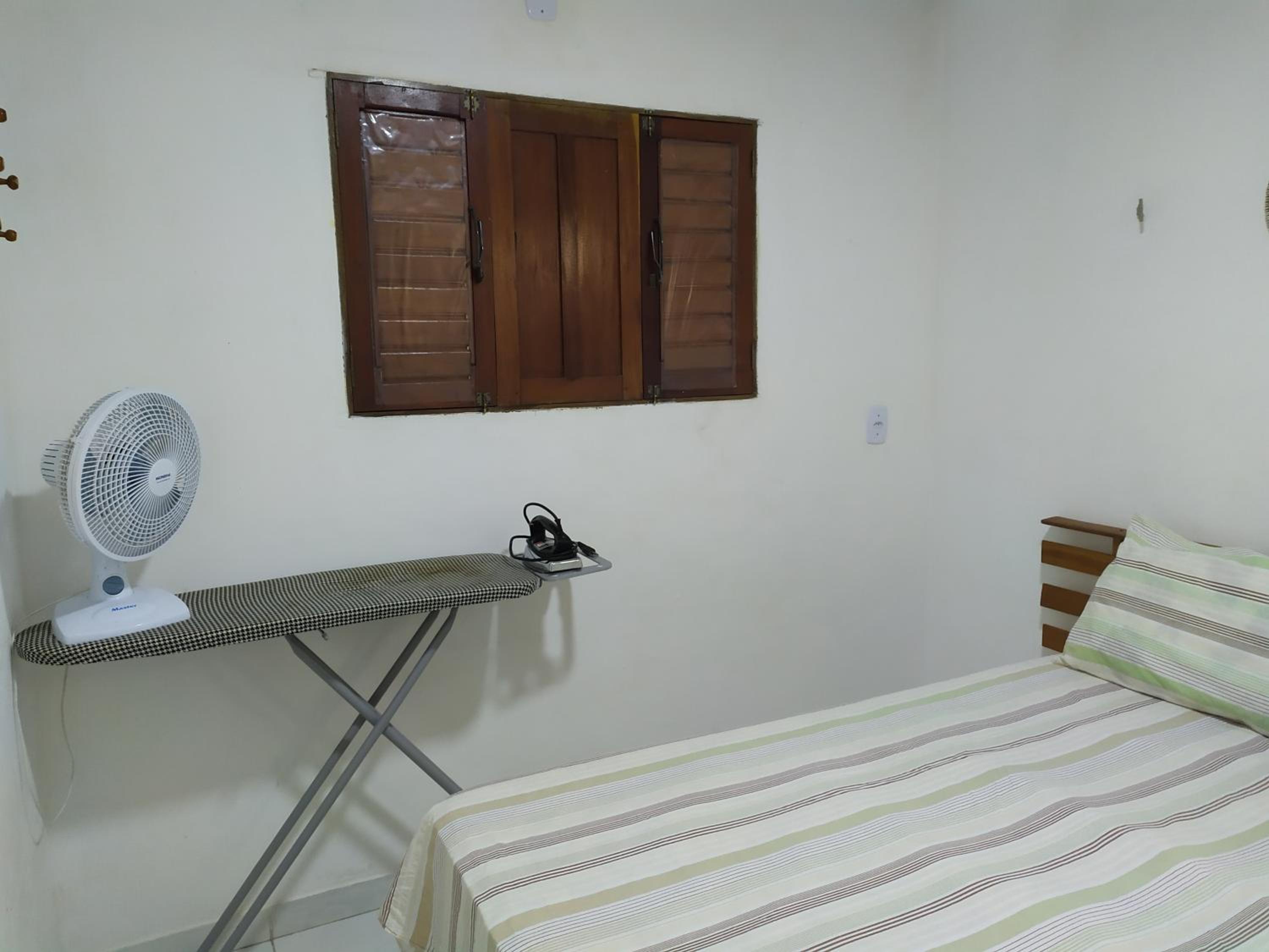 CASA À 3 KM PRAIA TAMBAÚ