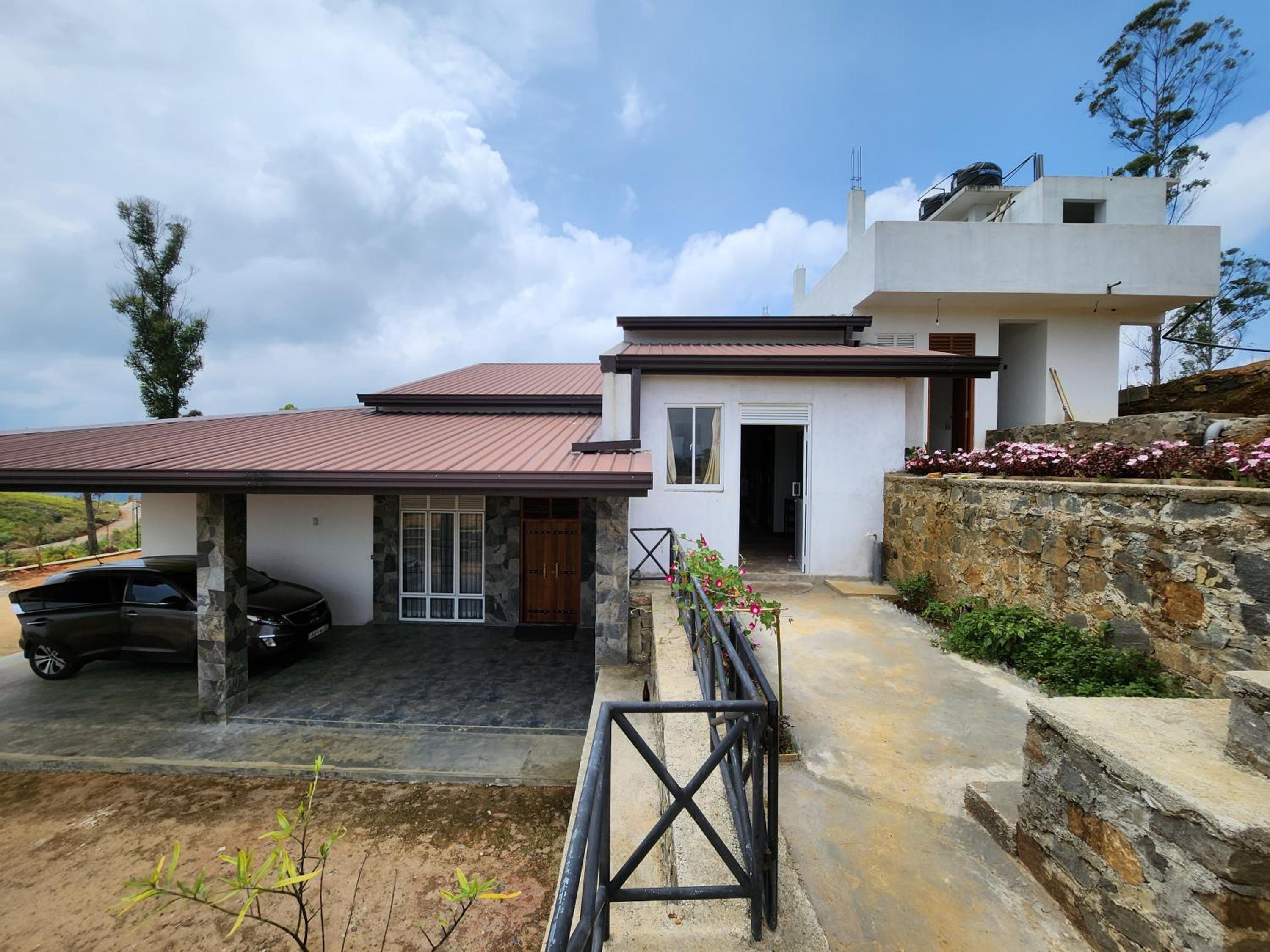 Tranquil Ridge Hilltop Bungalow