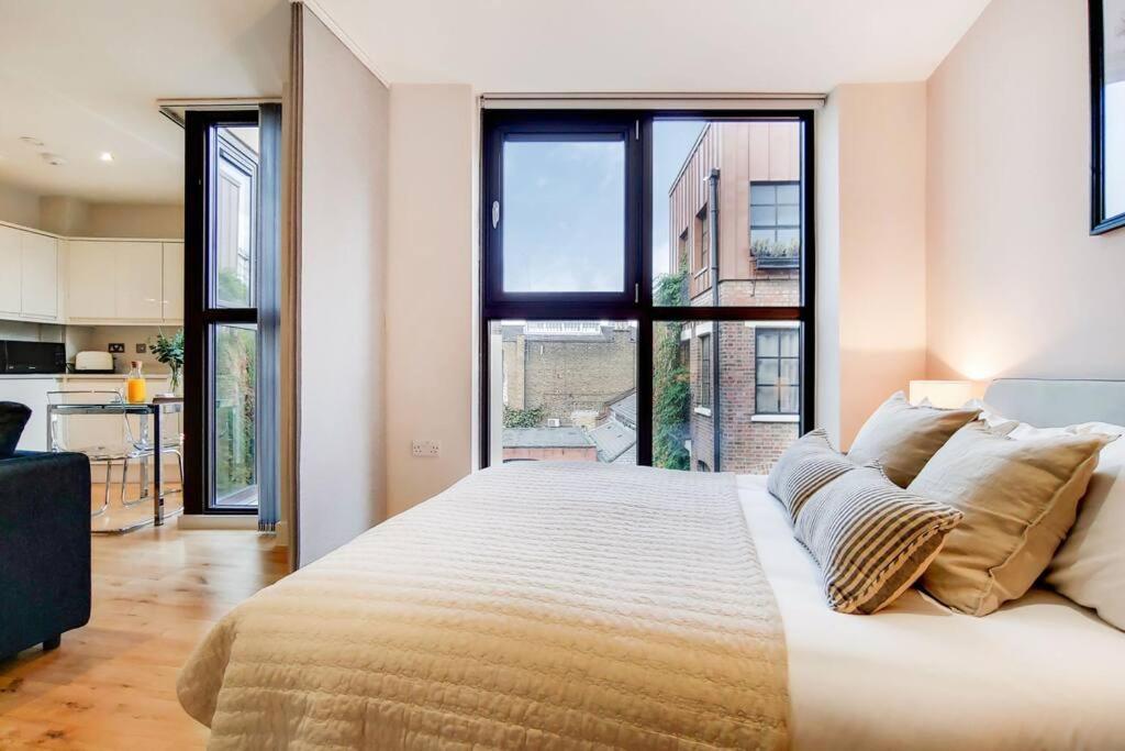 BR5 - Charming Studio Flat in heart of Borough