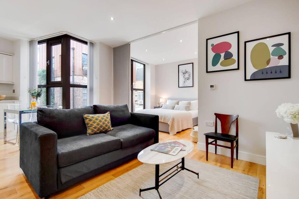 BR5 - Charming Studio Flat in heart of Borough