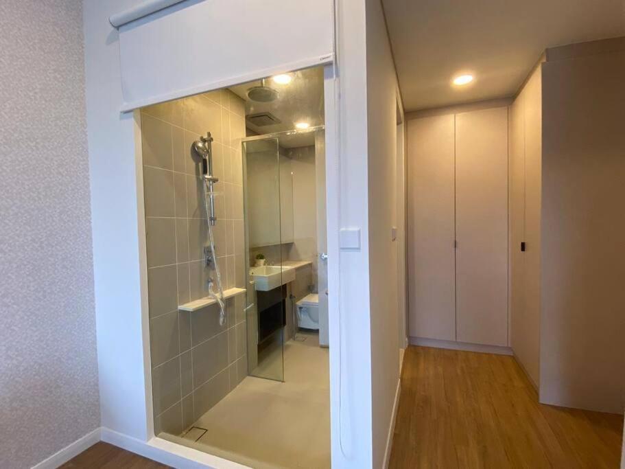 Modern Home Urban Lifestyle KL East Mall-Wifi-Netflix-WasherDryer-The Ridge