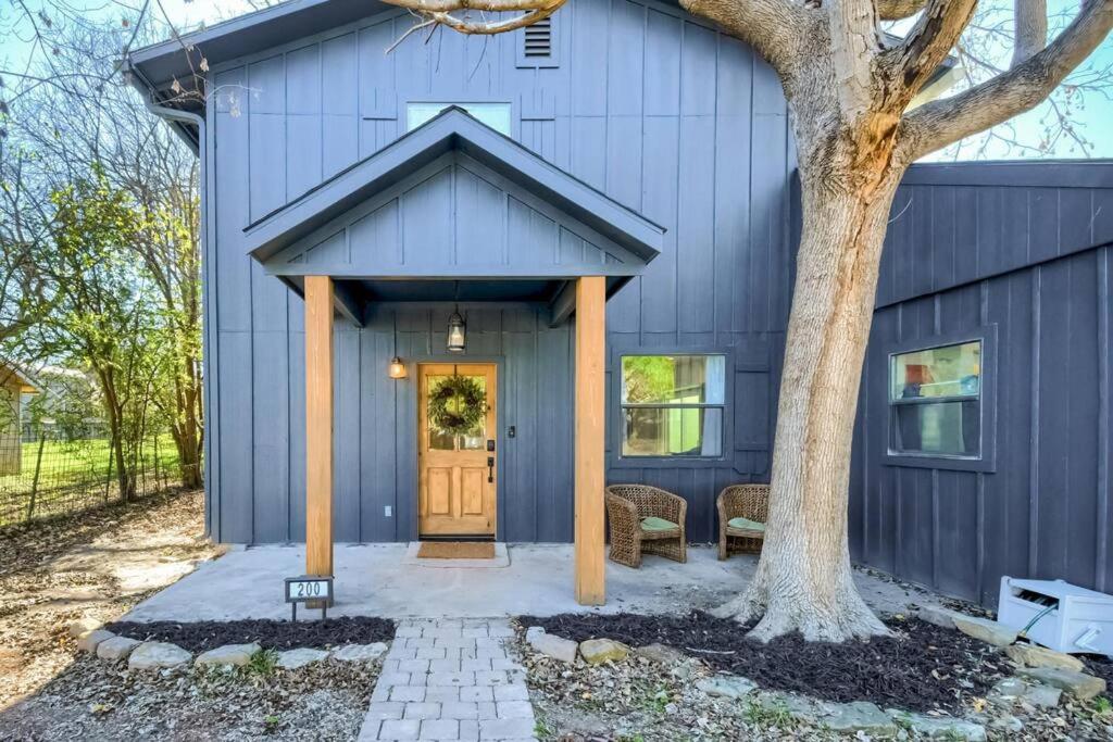 Wine Country Getaway for 12 with Biergarten, Fire Pit view 3