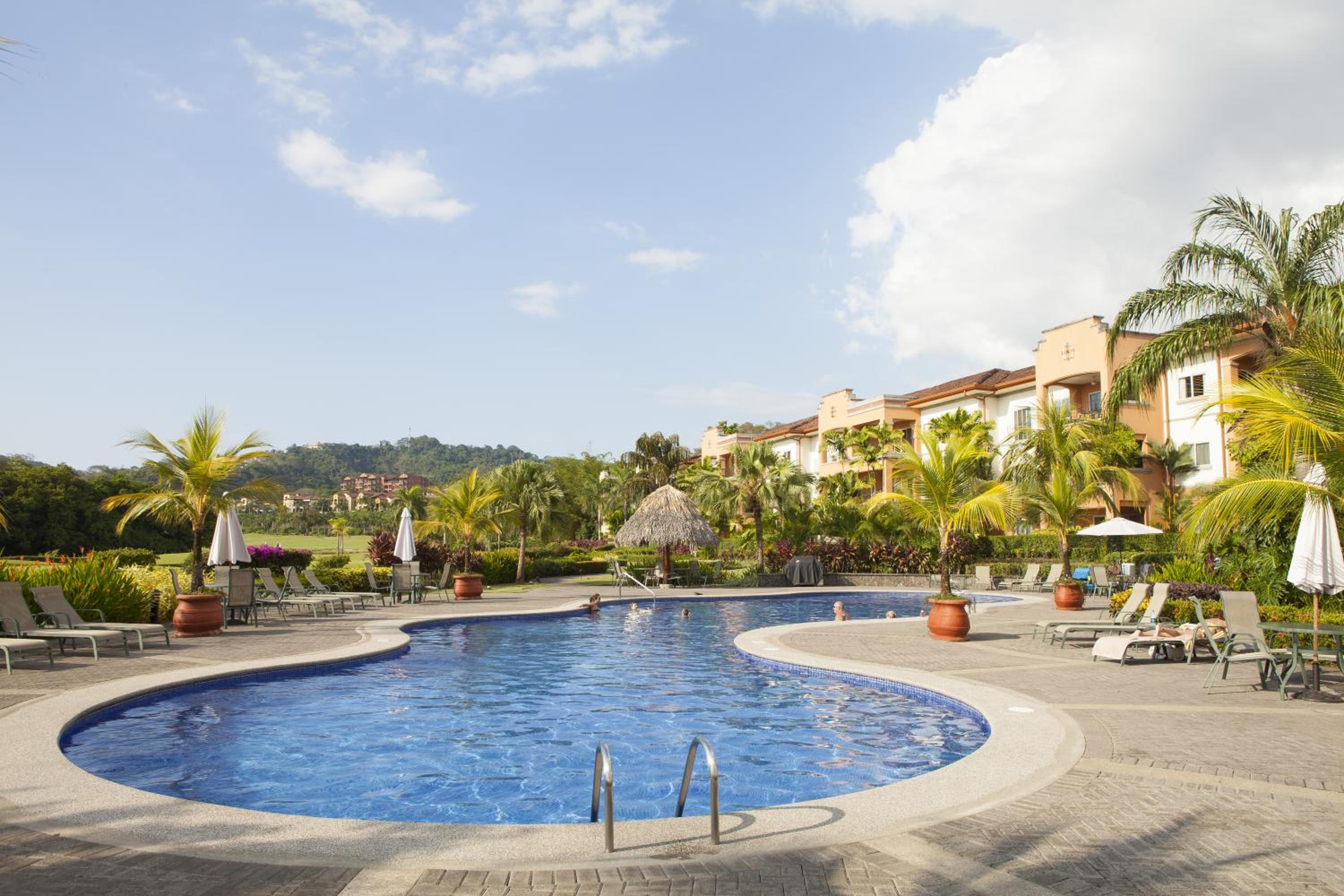 Stay In CR Los Sueños Condos view 2