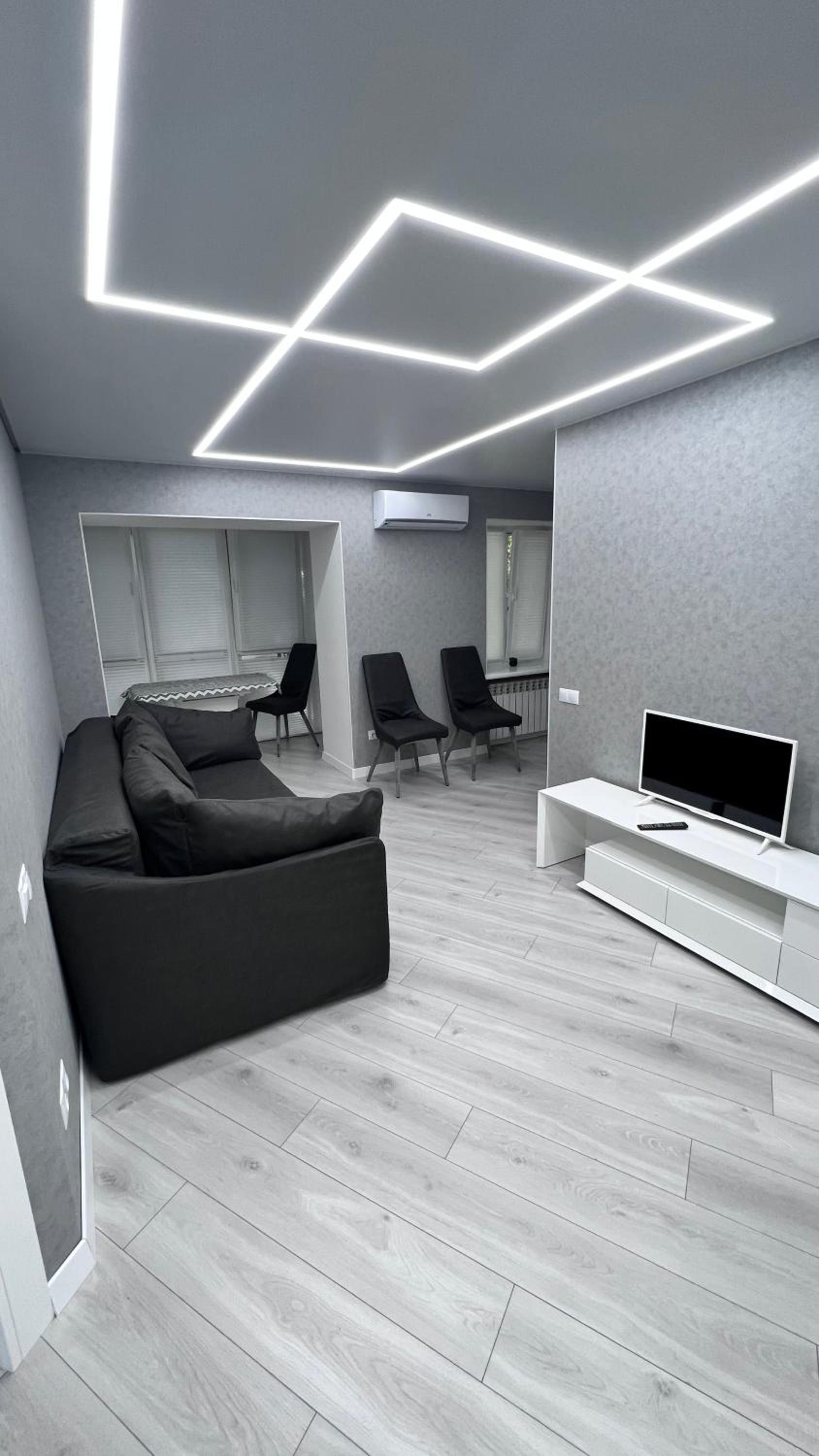 Modern Gagarina Avenue view 4