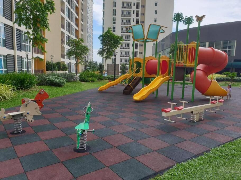 3Bed Family House KSL Residence Taman Daya