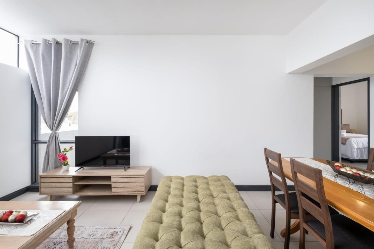 Loxton apartment