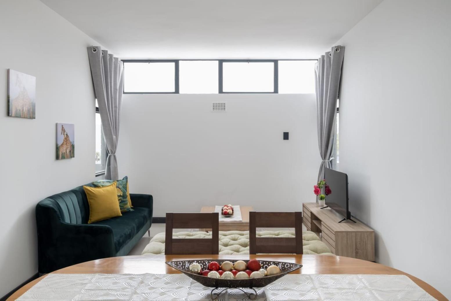 Loxton apartment