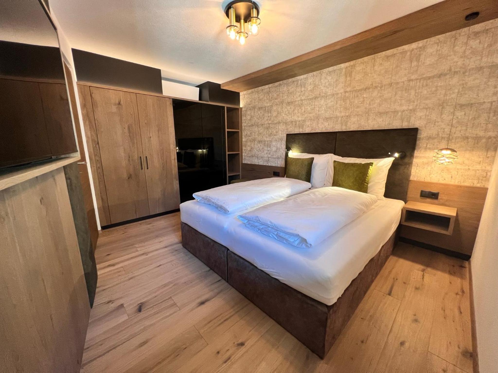 Adlhof Apartments