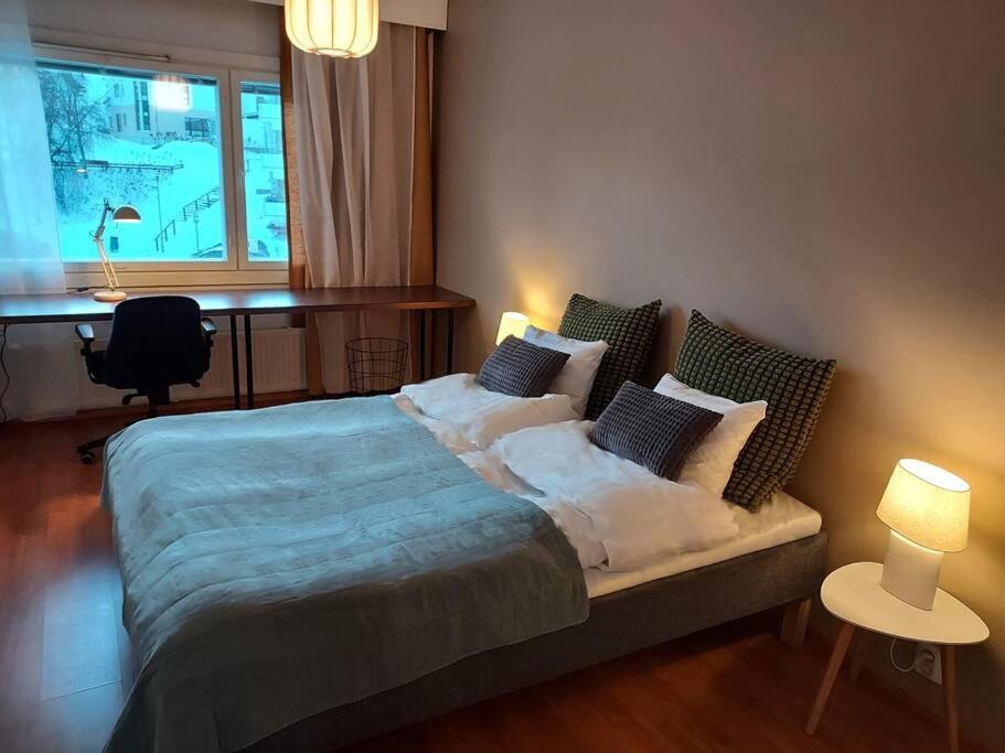 Cosy two rooms apartment in Helsinki with free parking