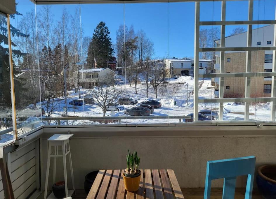Cosy two rooms apartment in Helsinki with free parking