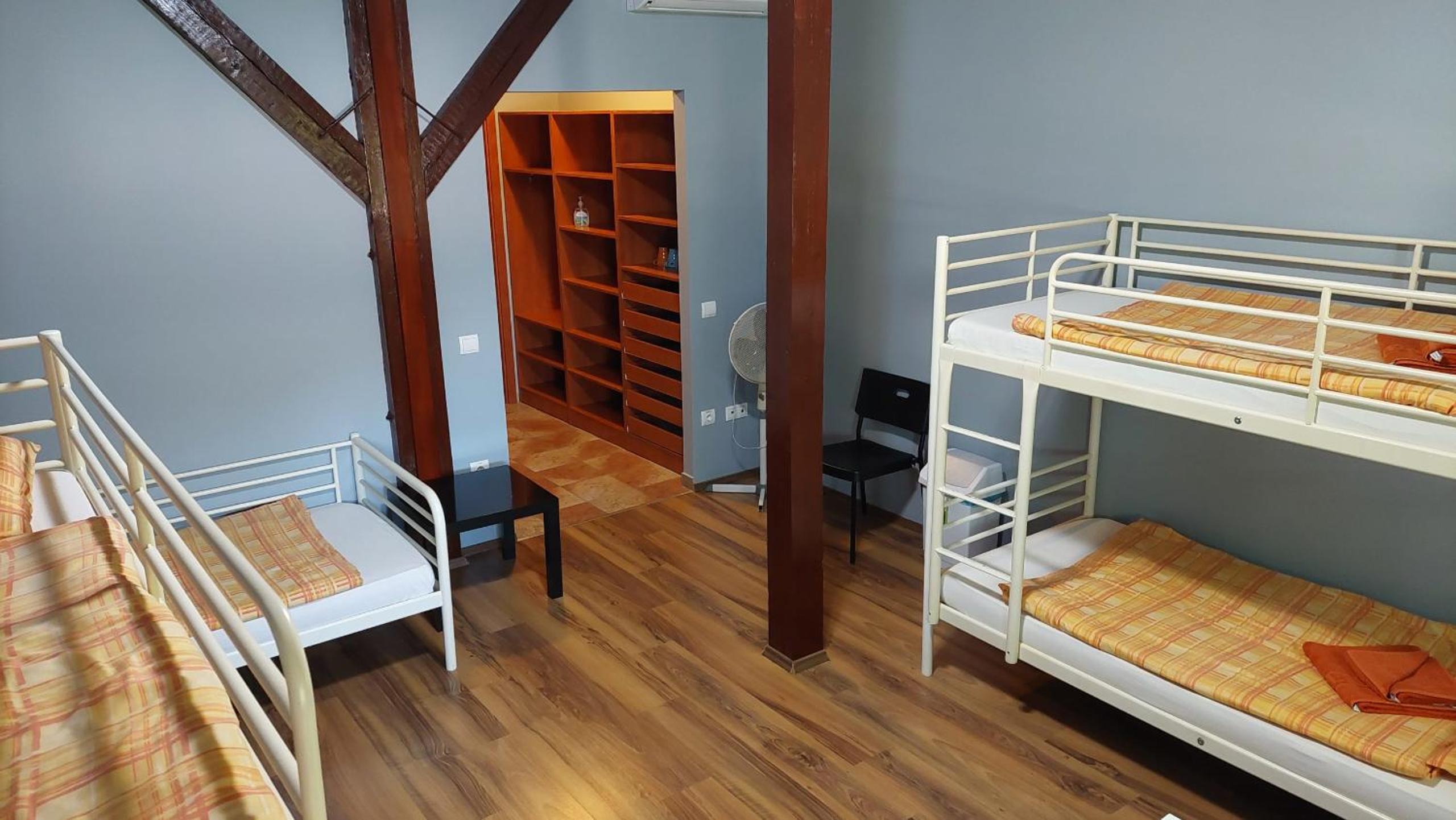 Bordany Hostel