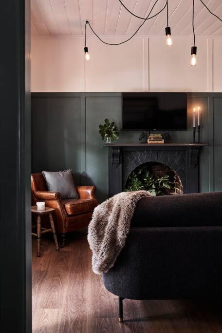 Chaplet Cottage Luxury Healesville Cottage