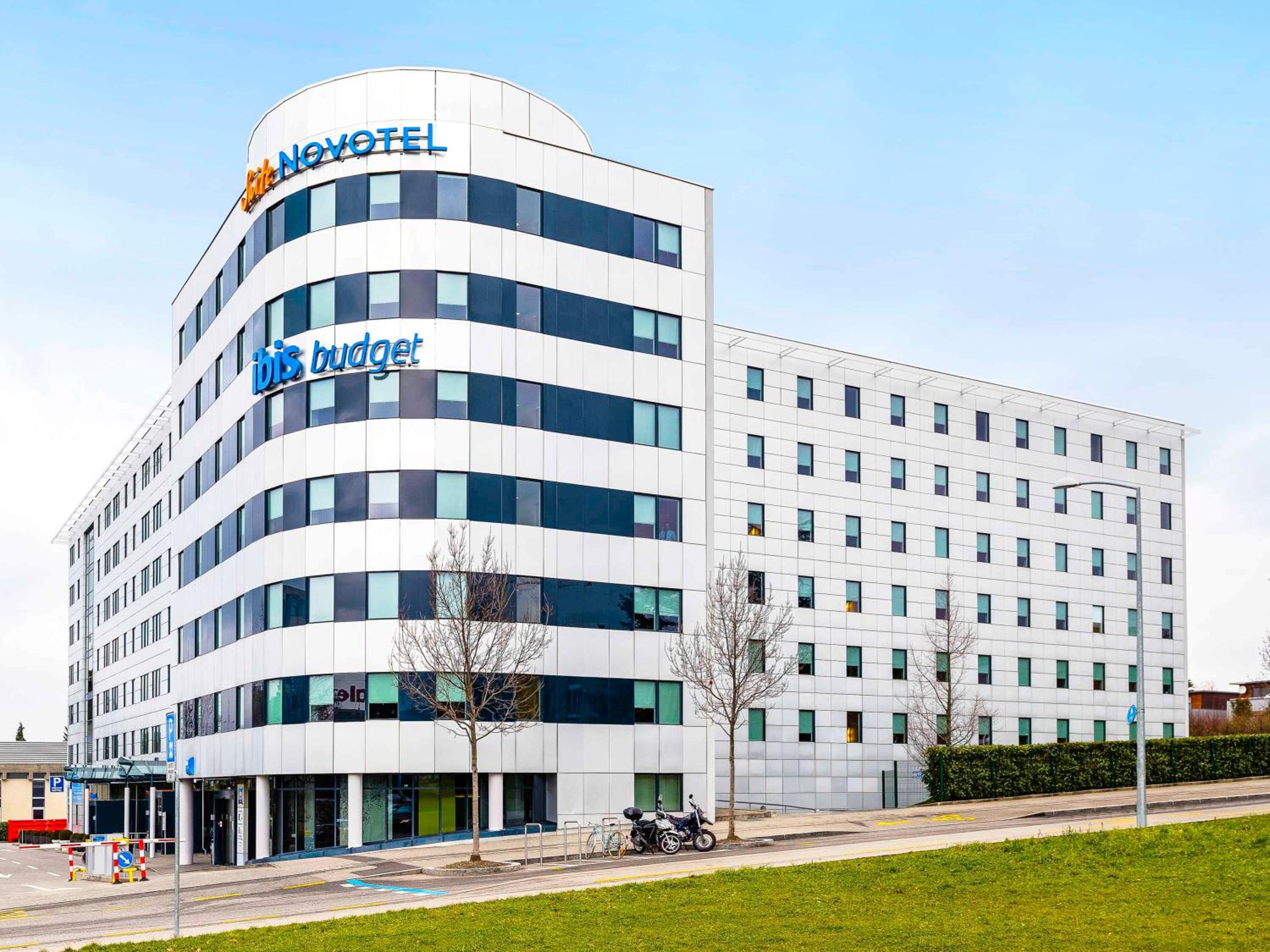 Hotel ibis budget Genève Aéroport - Image 1